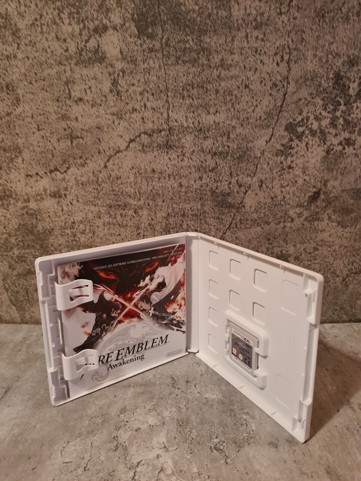 Nintendo 3DS Fire Emblem Awakening mit OVP und Anleitung GER - T-Retro-Games