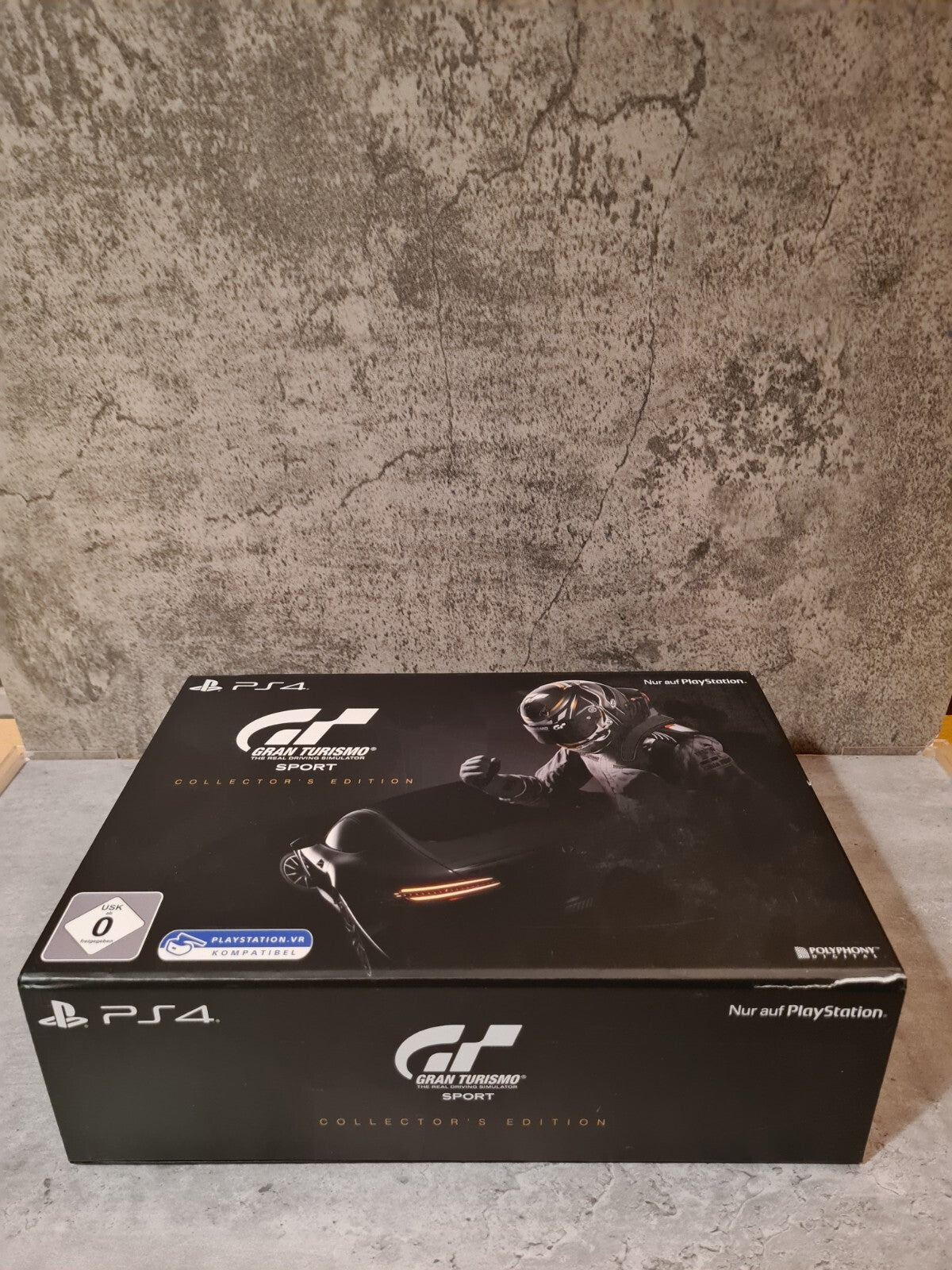 PS4 Gran Turismo Sport Special Collectors Edition mit Auto