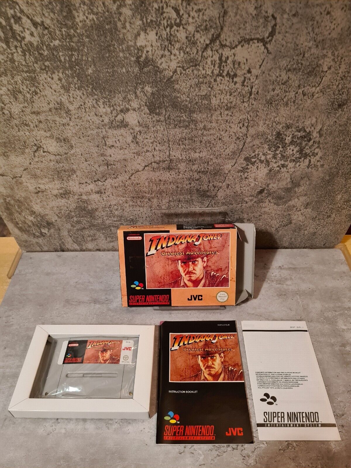 SNES Super Nintendo Indiana Jones Greatest Adventures mit OVP und Anleitung EUR - T-Retro-Games