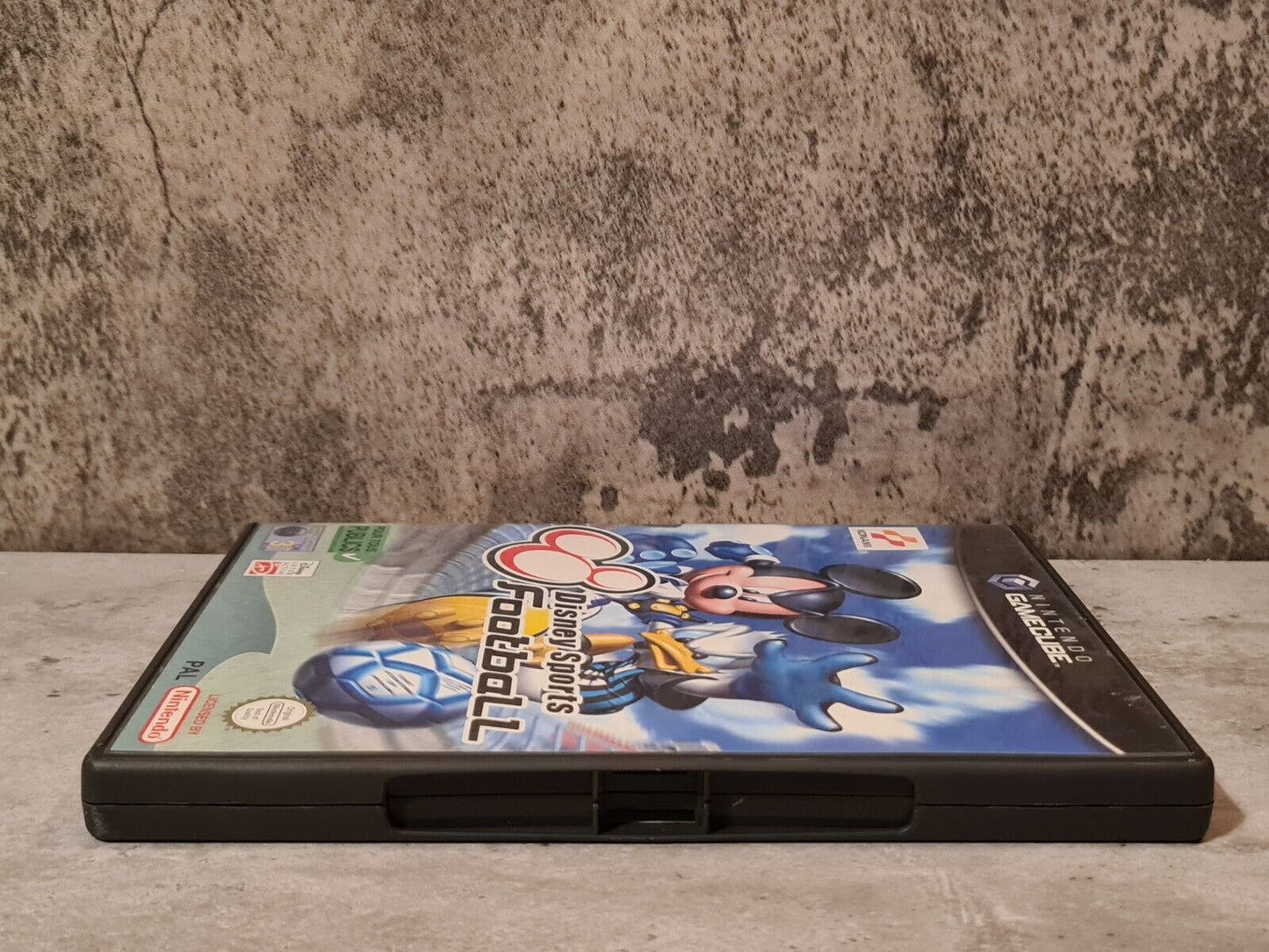 Nintendo GameCube Disney Sports Football mit OVP und Anleitung EUU - T-Retro-Games