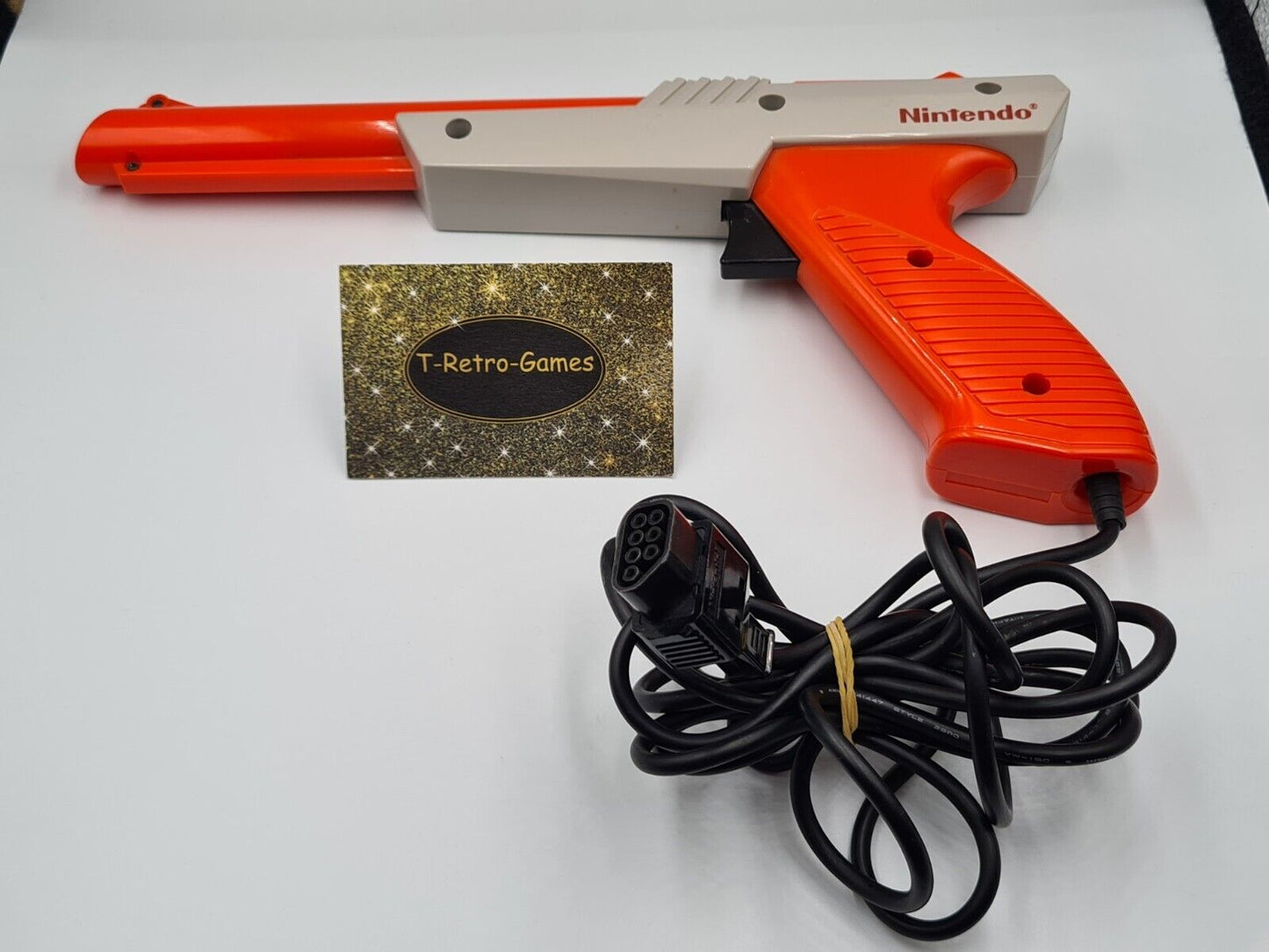 Nintendo NES Zapper Light Gun 1985 - T-Retro-Games