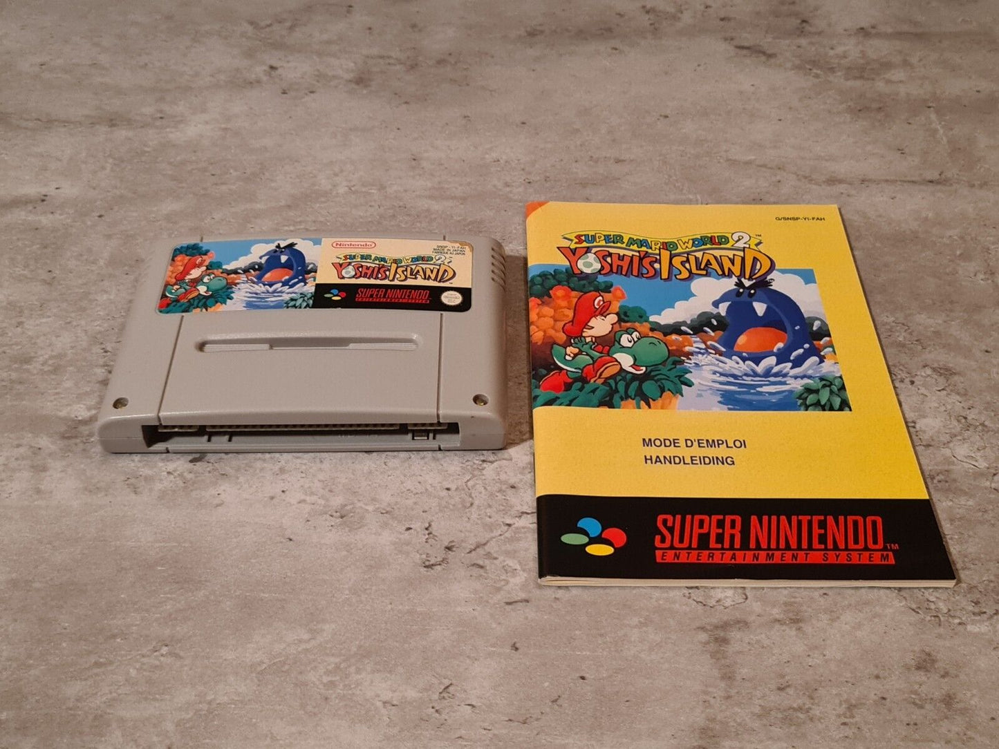 SNES Super Nintendo Super Mario World 2 Yoshi's Island mit OVP und Anleitung FAH - T-Retro-Games