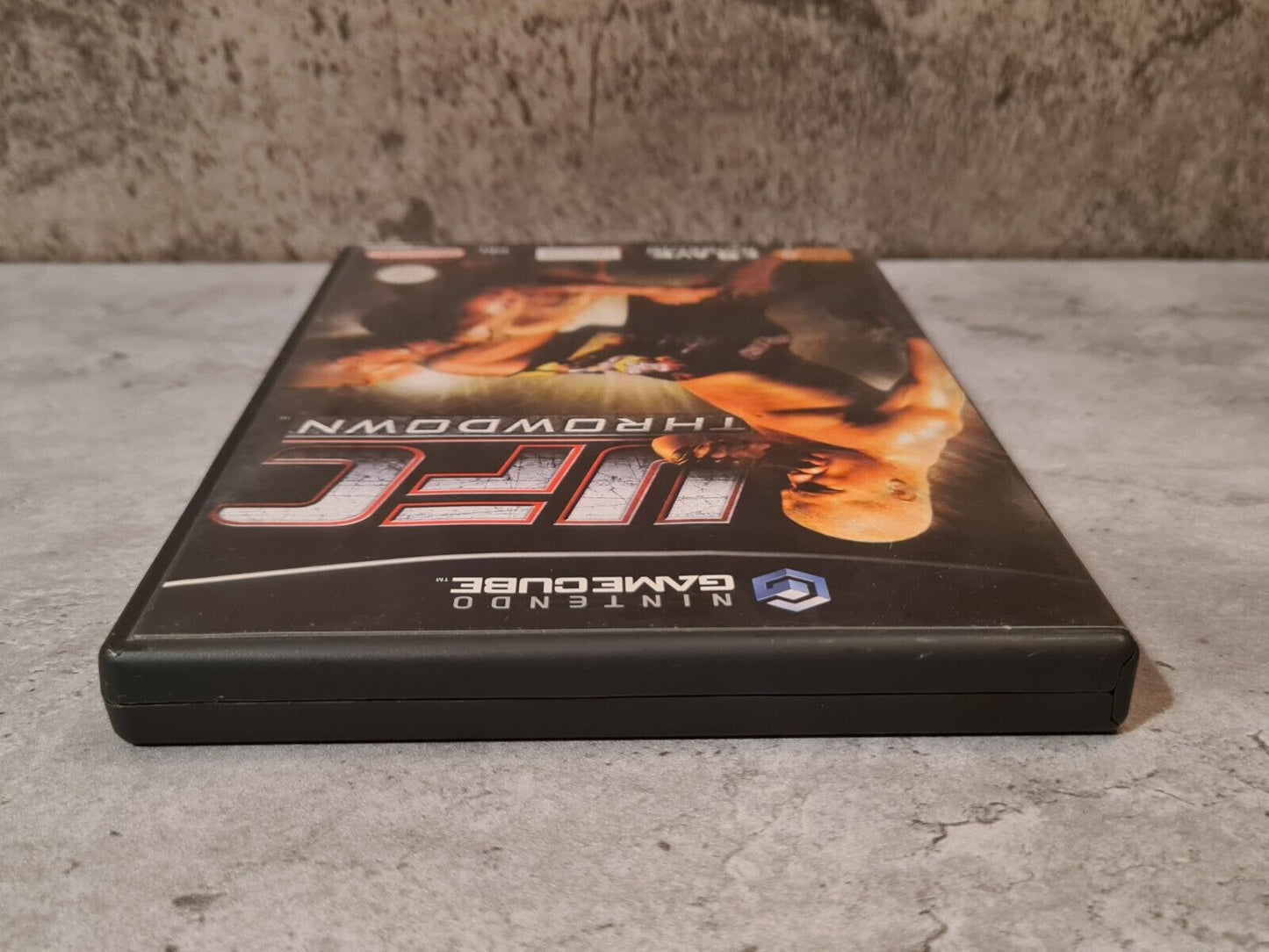 Nintendo GameCube UFC Throwdown mit OVP und Anleitung FAH - T-Retro-Games