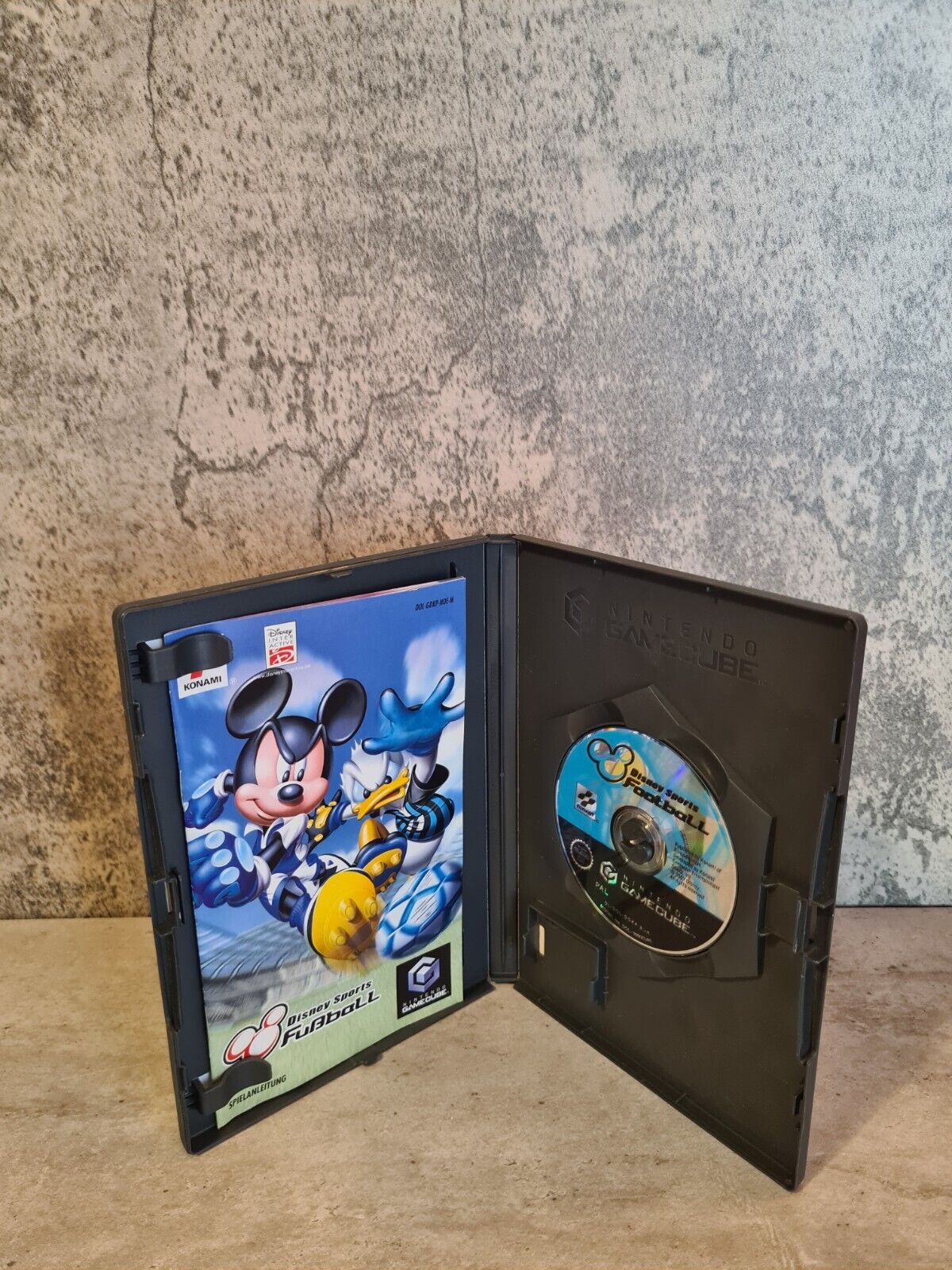 Nintendo GameCube Disney Sports Fußball mit OVP und Anleitung NOE