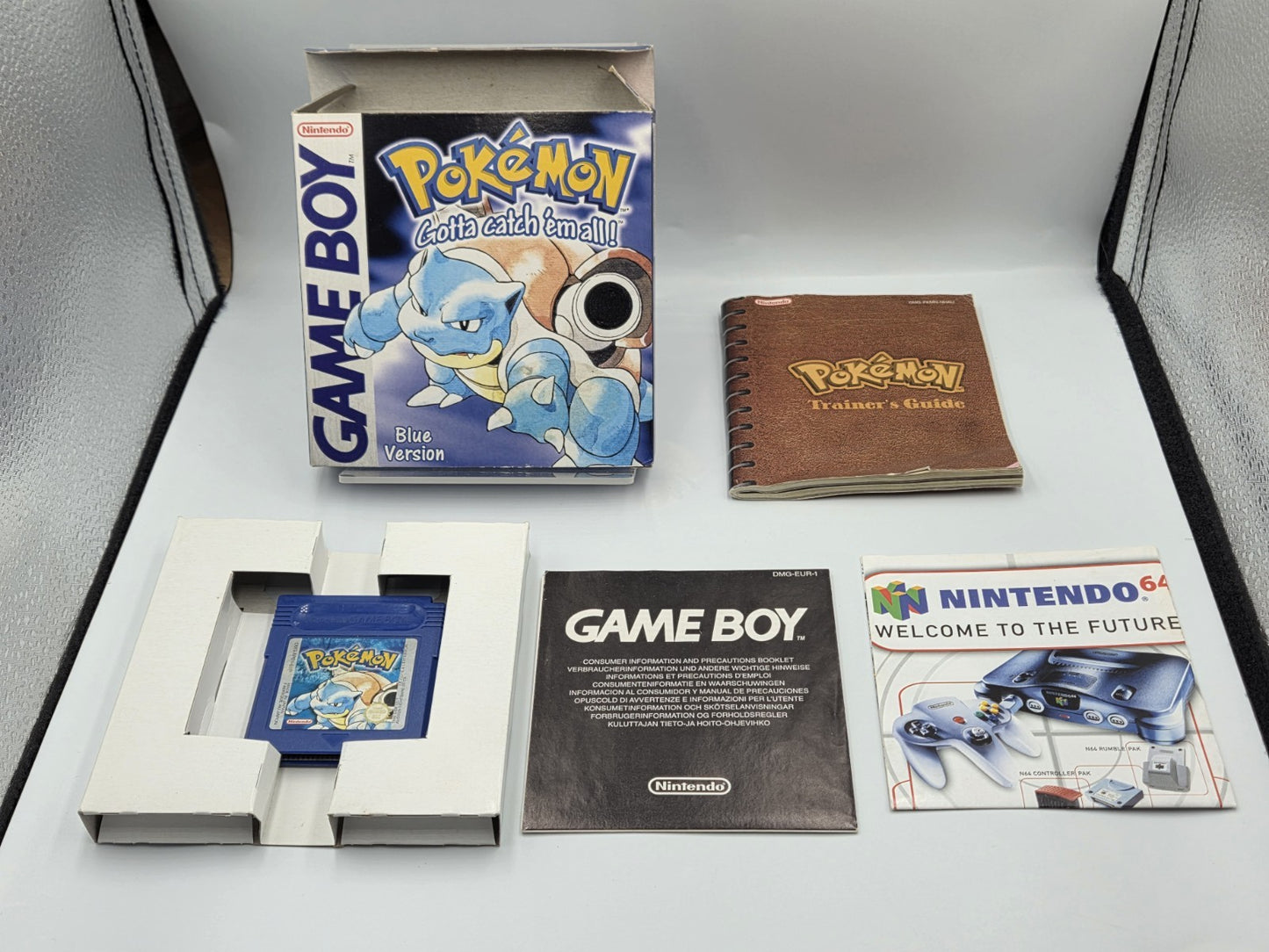 Nintendo Game Boy Pokemon Blue Version mit OVP und Anleitung EUR