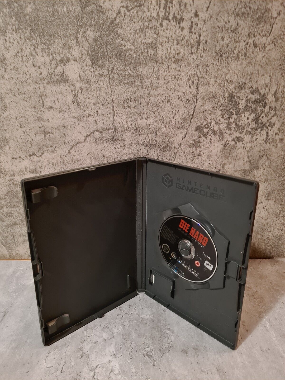 Nintendo GameCube Die Hard Stirb Langsam Vendetta mit OVP NOE - T-Retro-Games
