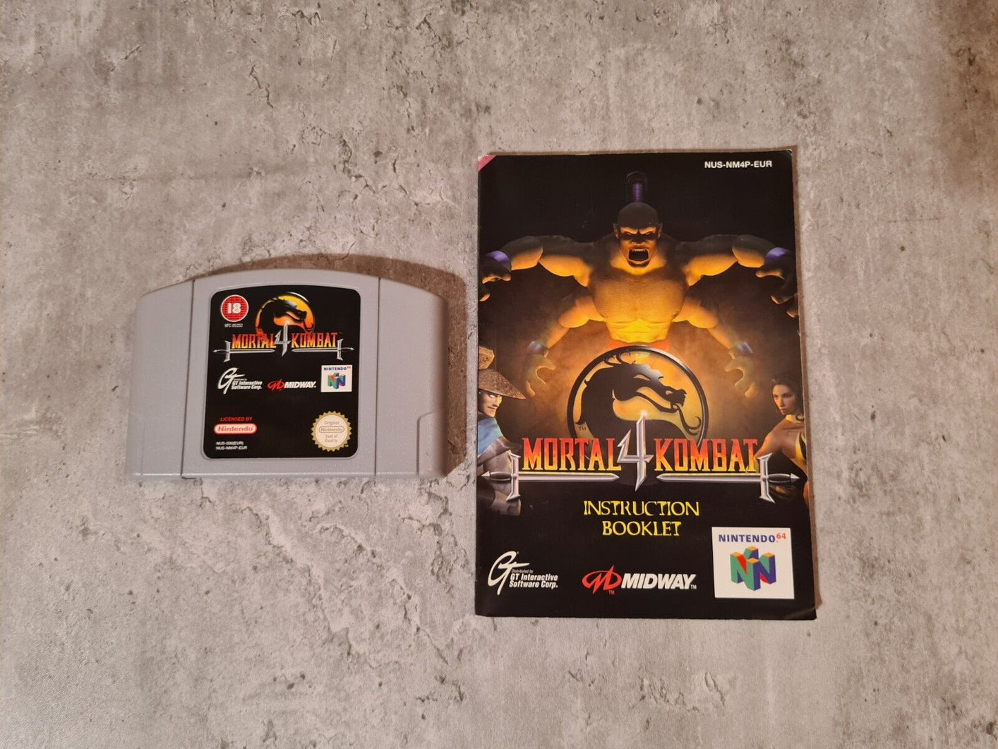N64 Nintendo 64 Mortal Kombat 4 mit OVP und Anleitung EUR - T-Retro-Games