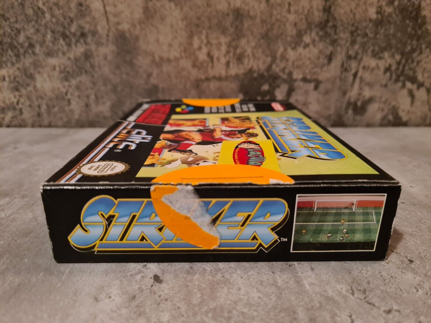 SNES Super Nintendo Striker mit OVP und Anleitung NOE - T-Retro-Games