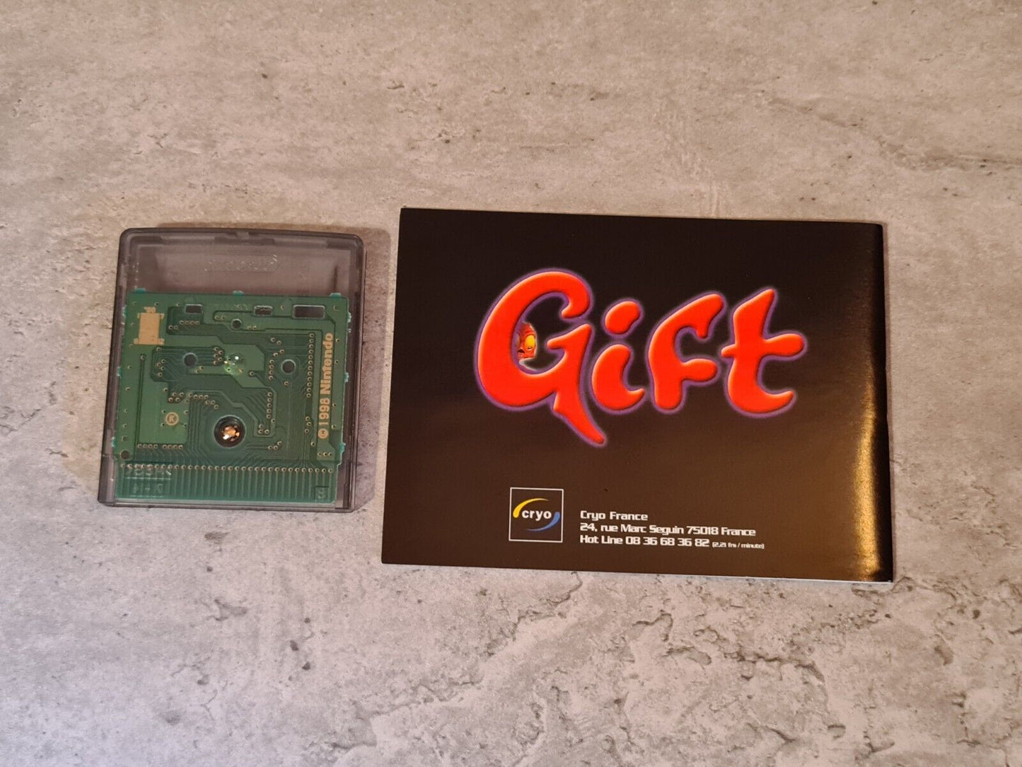 Nintendo Game Boy Color Spiel Gift mit OVP und Anleitung EUR - T-Retro-Games