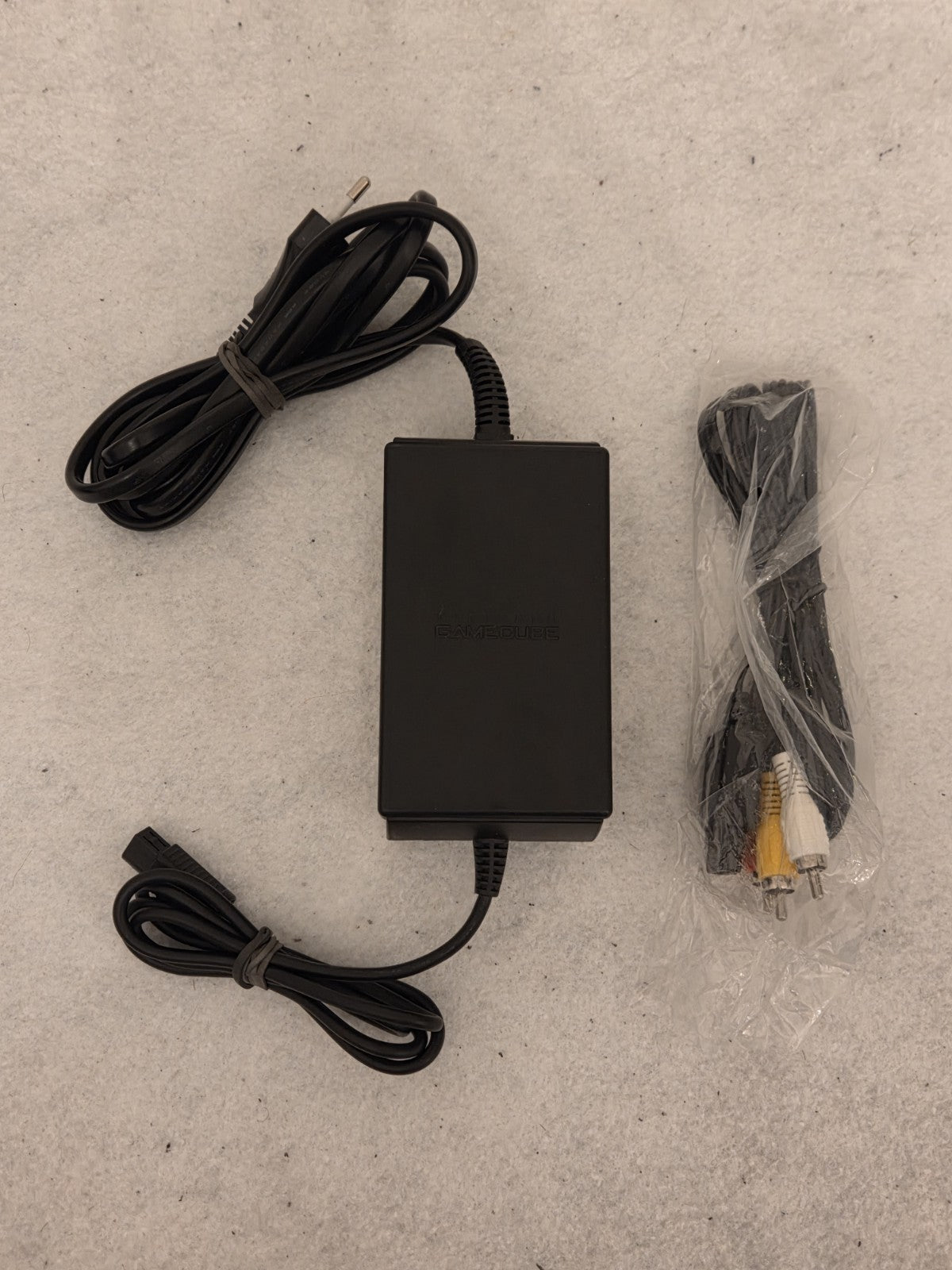 Nintendo GameCube Konsole Console Schwarz Black mit Controller + Kabeln OVP