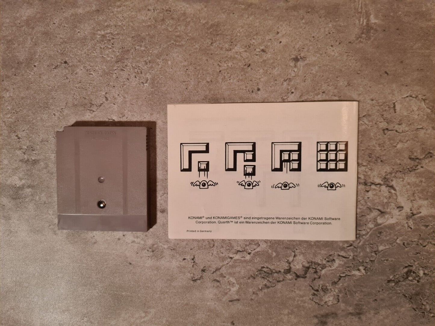 Nintendo Game Boy Classic Quarth mit OVP und Anleitung USA - T-Retro-Games