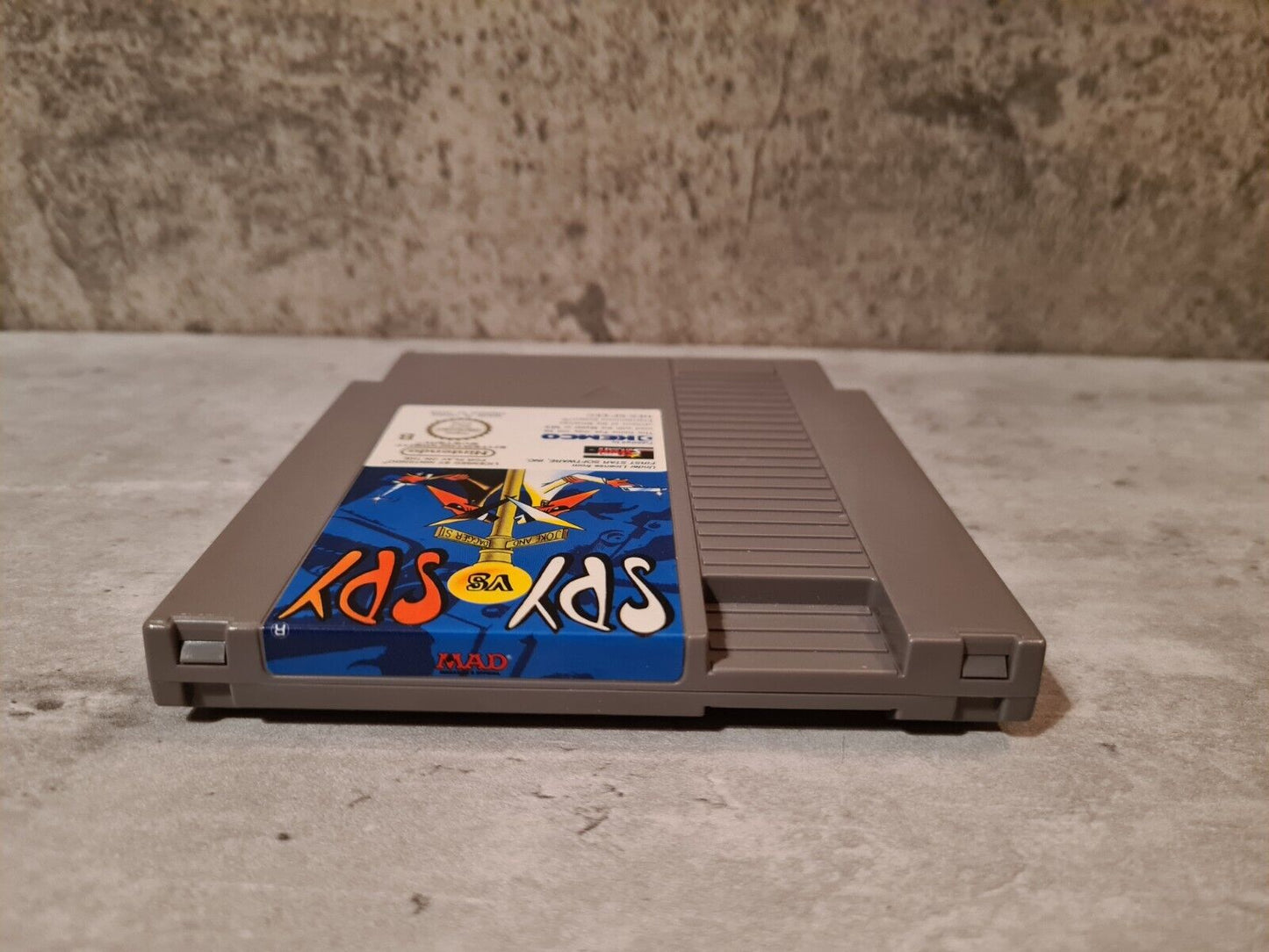 NES Spy vs Spy mit OVP und Anleitung EEC - T-Retro-Games