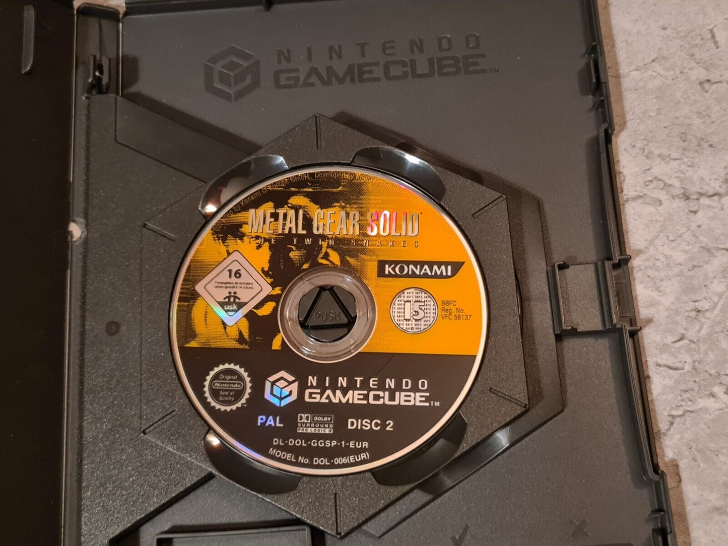 Nintendo GameCube Metal Gear Solid The Twin Snakes mit OVP NOE 2 Discs - T-Retro-Games