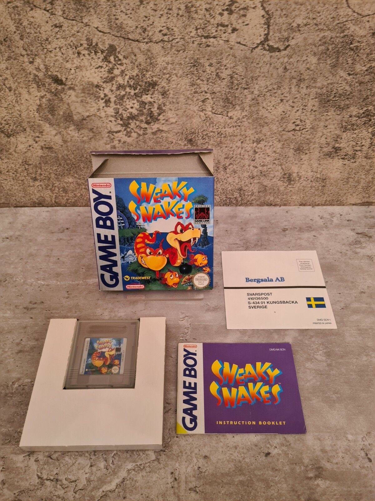 Nintendo Game Boy Classic Sneaky Snakes mit OVP und Anleitung SCN - T-Retro-Games