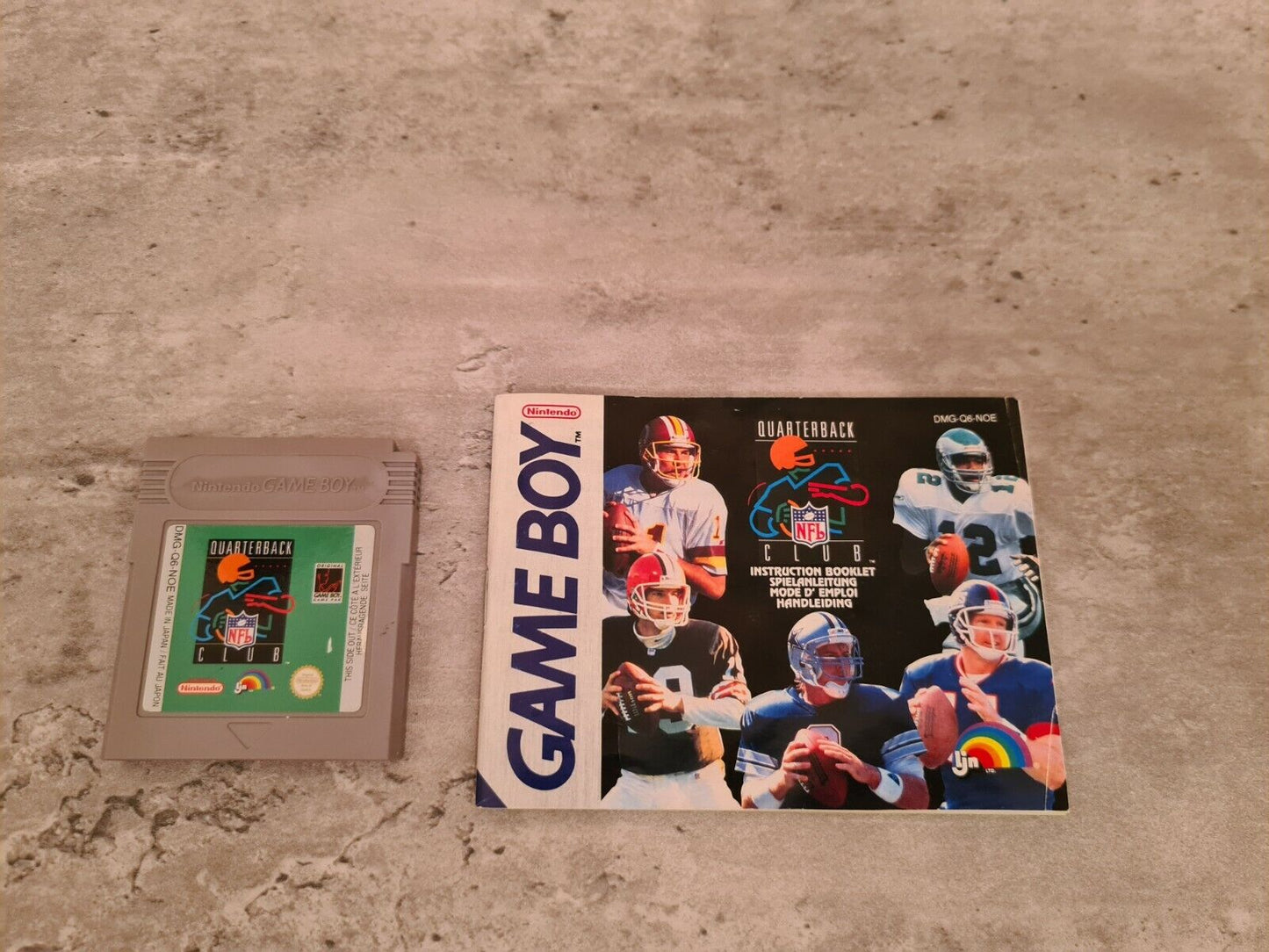 Nintendo Game Boy Classic NFL Quarterback Club mit OVP und Anleitung NOE - T-Retro-Games