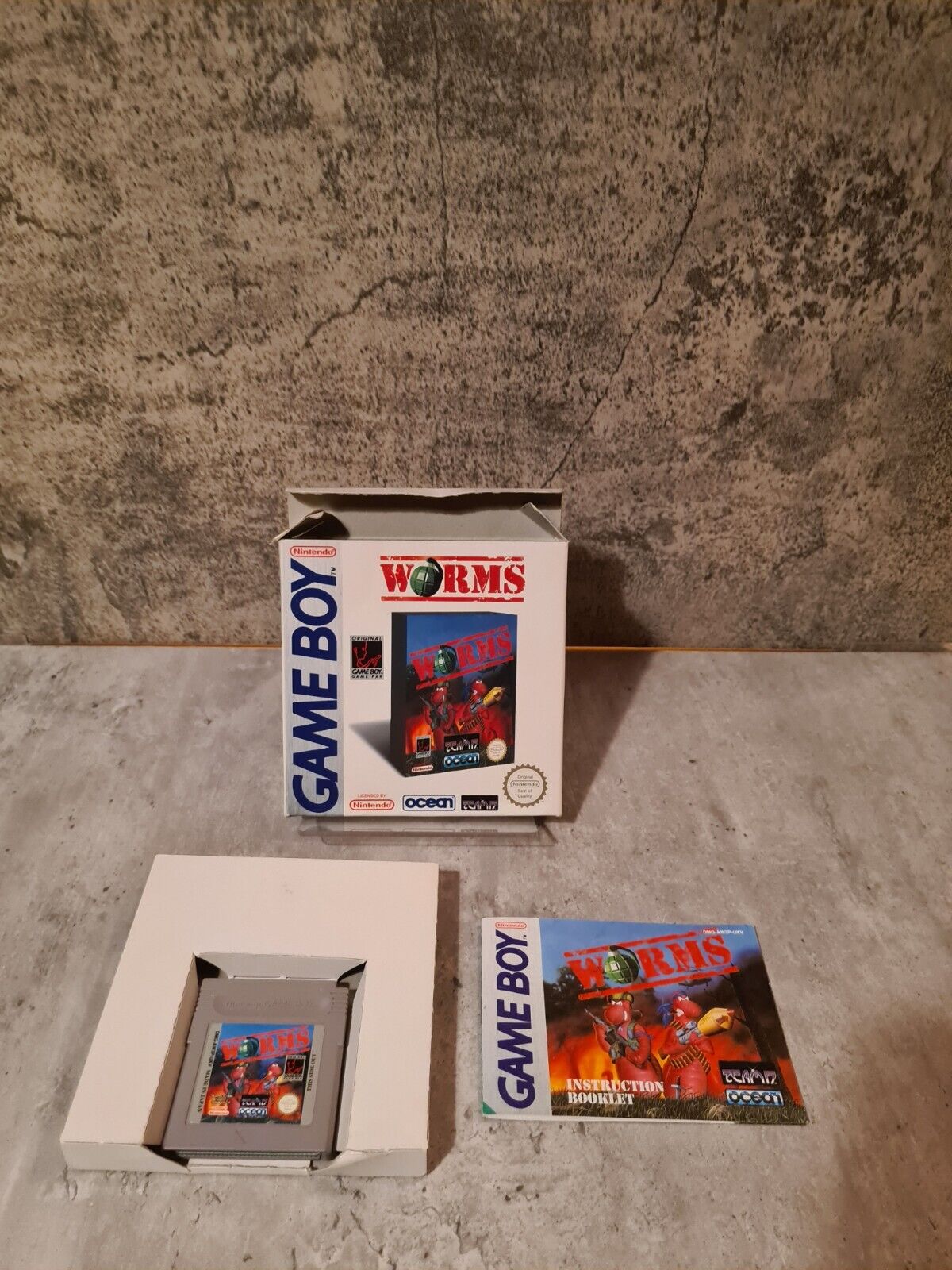 Nintendo Game Boy Classic Worms mit OVP und Anleitung UKV - T-Retro-Games