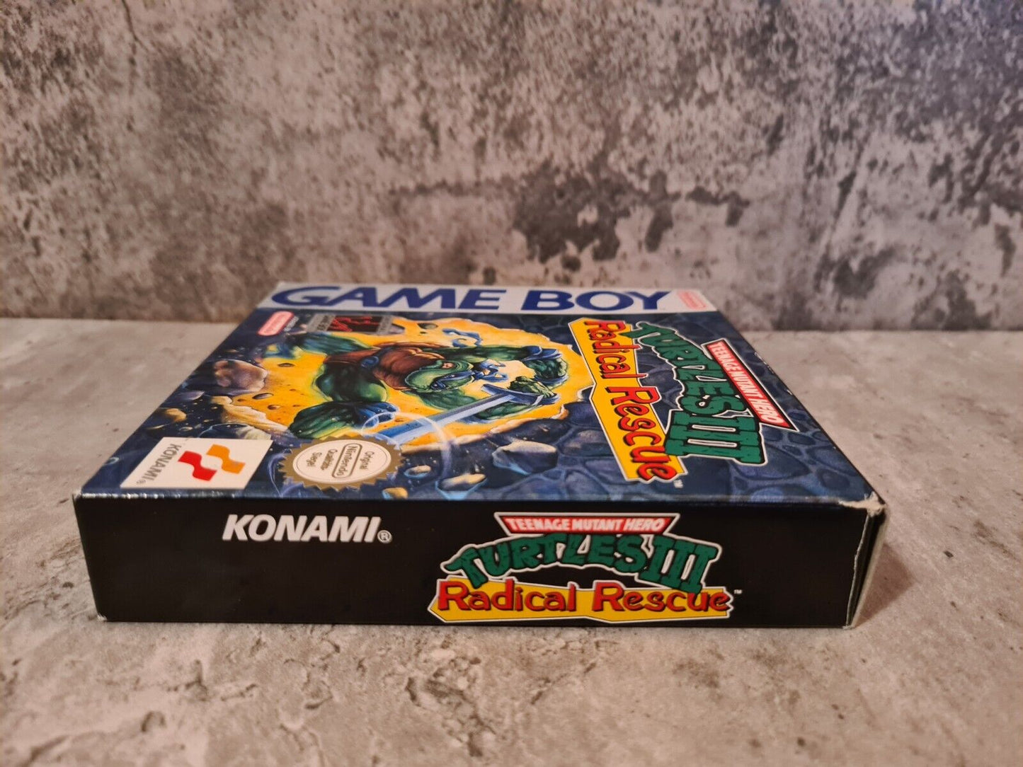 Nintendo Game Boy Classic Turtles III Radical Rescue mit OVP und Anleitung NOE - T-Retro-Games