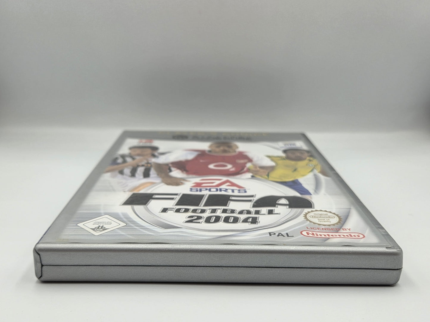 Nintendo GameCube Fifa Football 2004 mit OVP und Anleitung NOE - T-Retro-Games