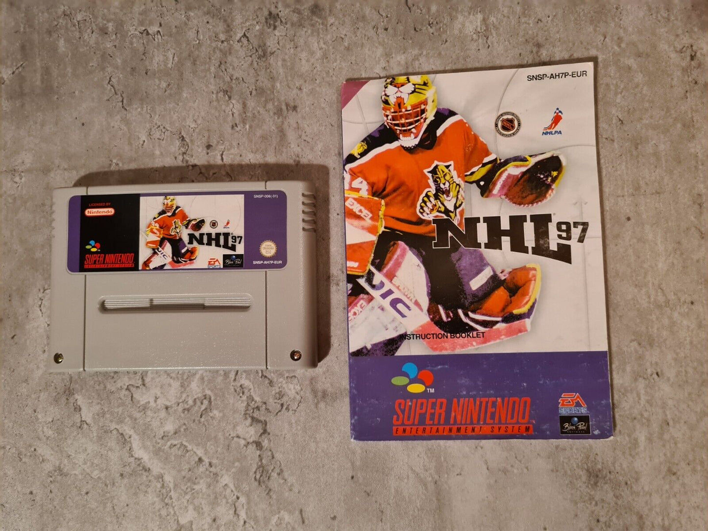 SNES Super Nintendo NHL 97 mit OVP und Anleitung EUR - T-Retro-Games