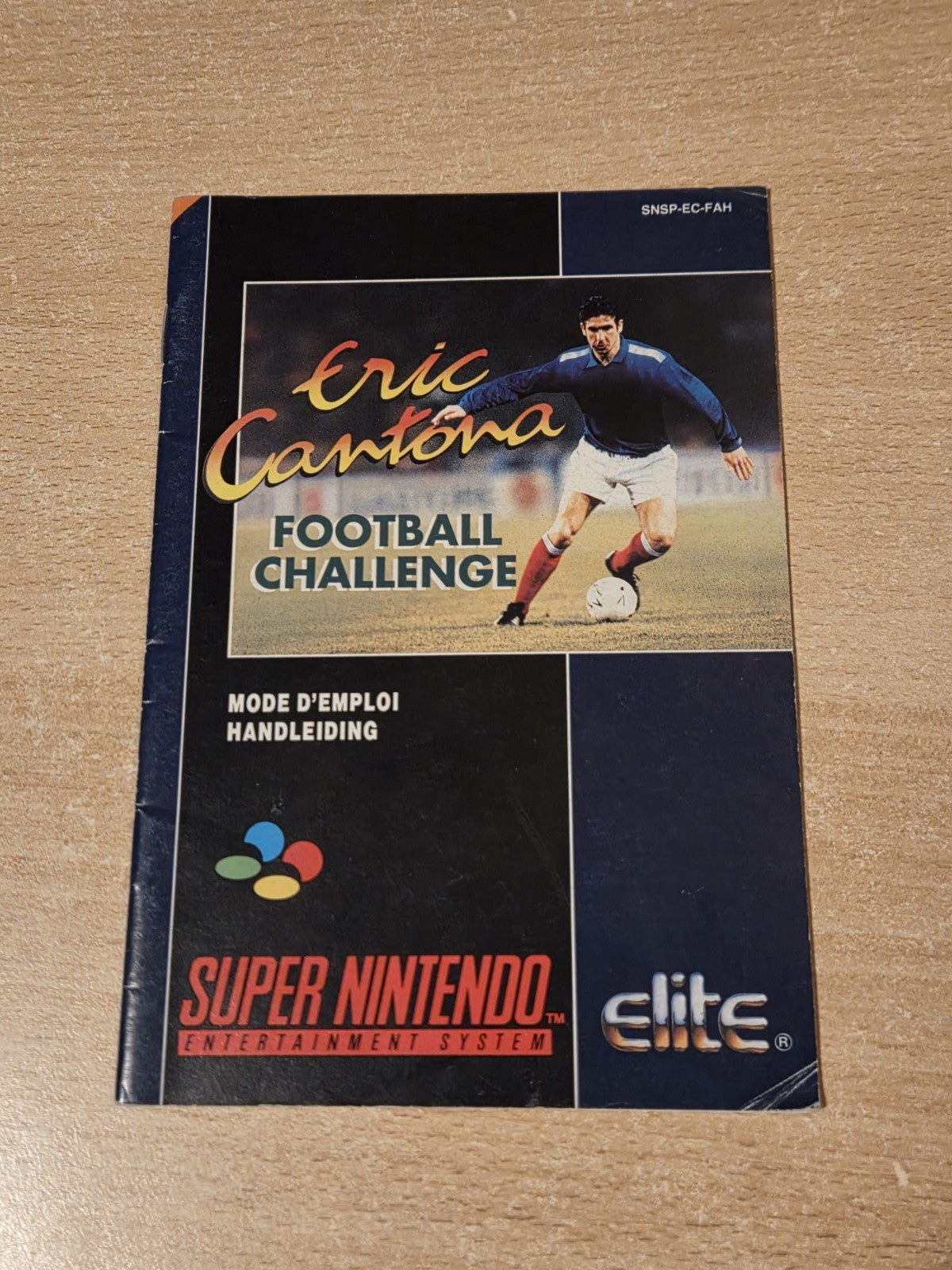 SNES Super Nintendo Eric Cantona Football Challenge Instruction Booklet FAH