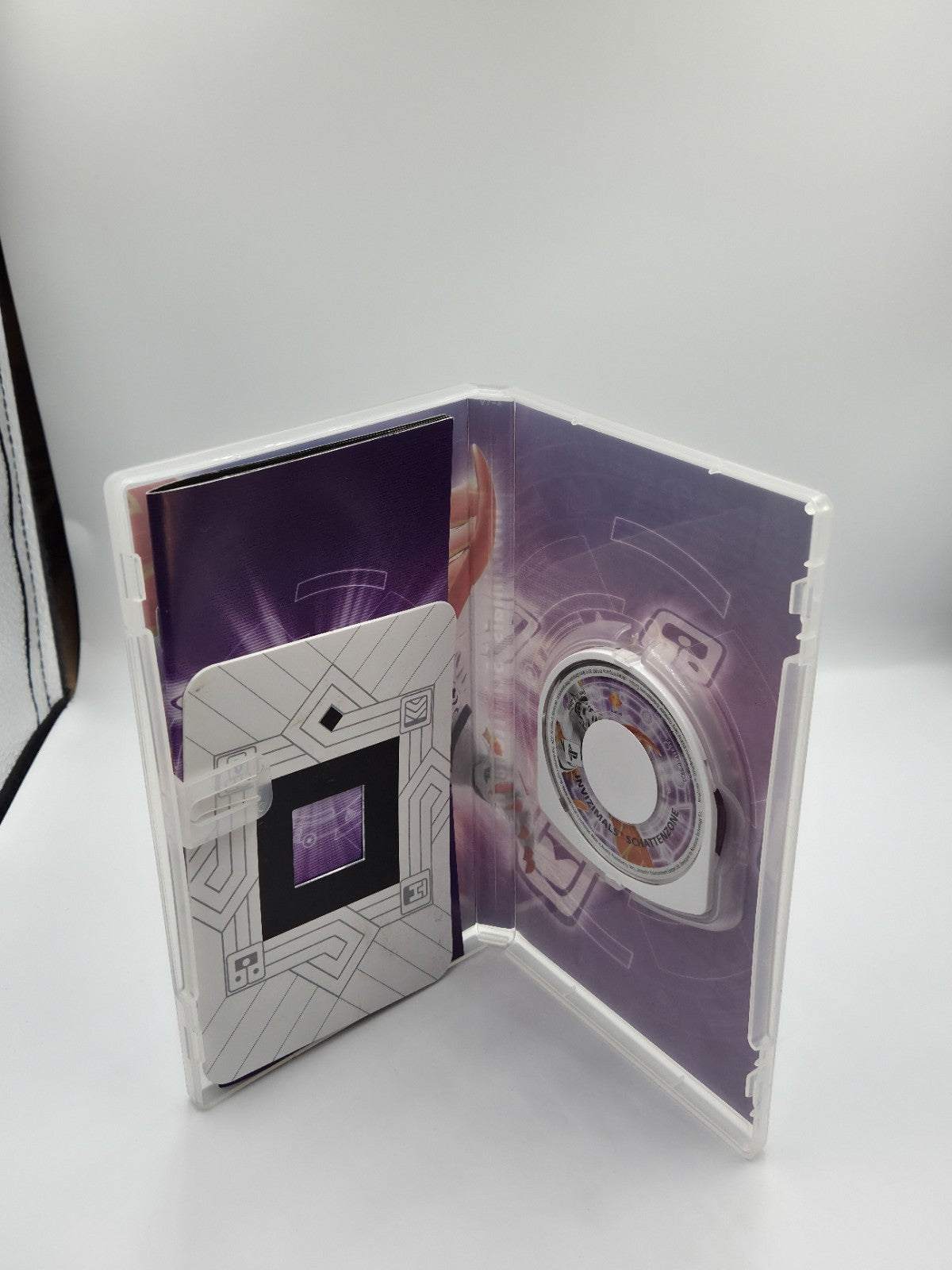 Sony PSP Spiel inviZimals Schattenzone mit OVP und Anleitung Deutsch