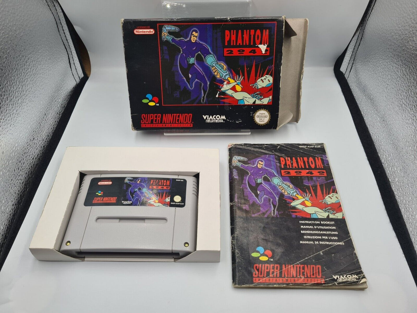 SNES Super Nintendo Phantom 2040 mit OVP und Anleitung EUR - T-Retro-Games