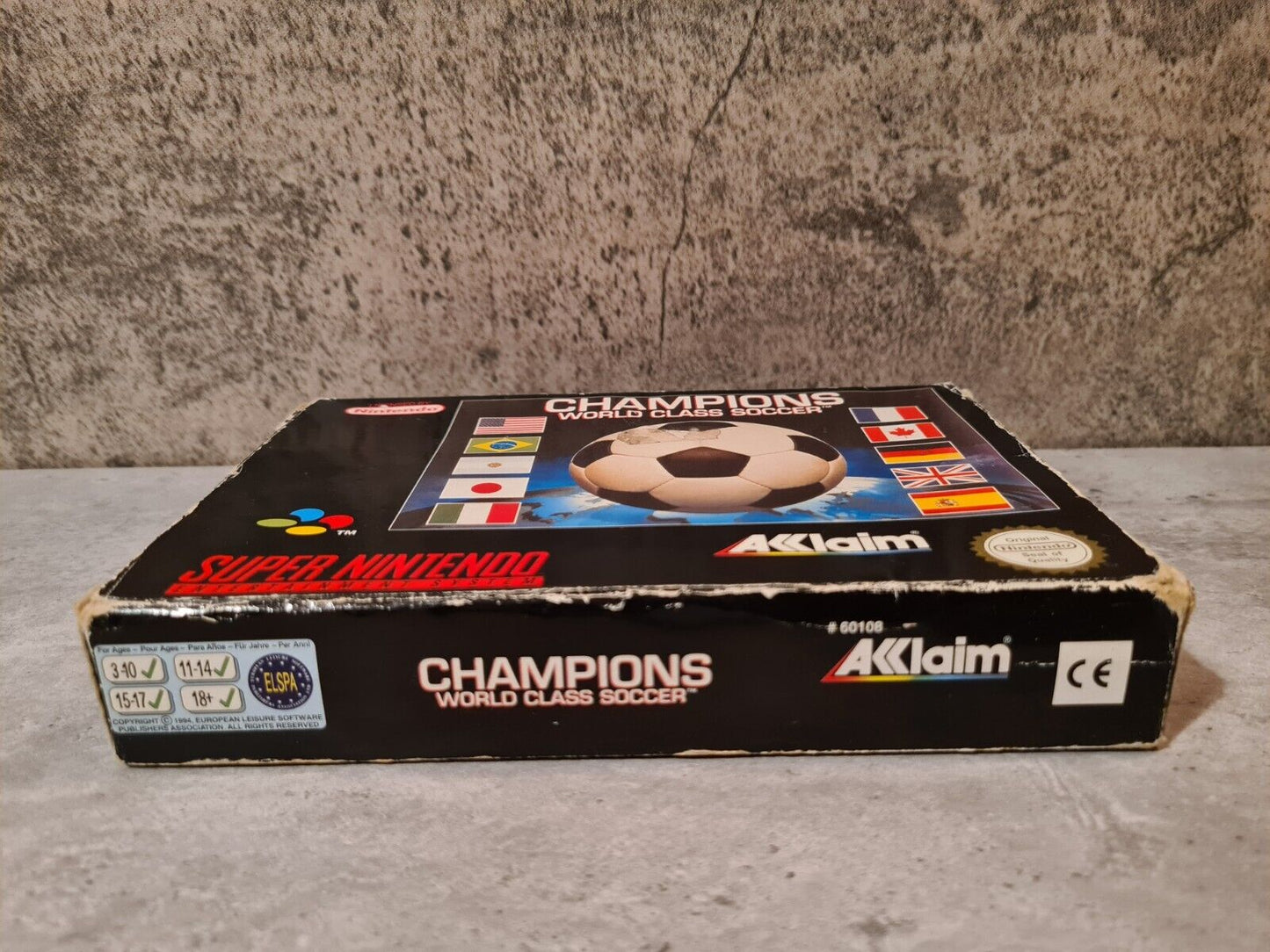 SNES Super Nintendo Champions World Class Soccer mit OVP und Anleitung EUR - T-Retro-Games