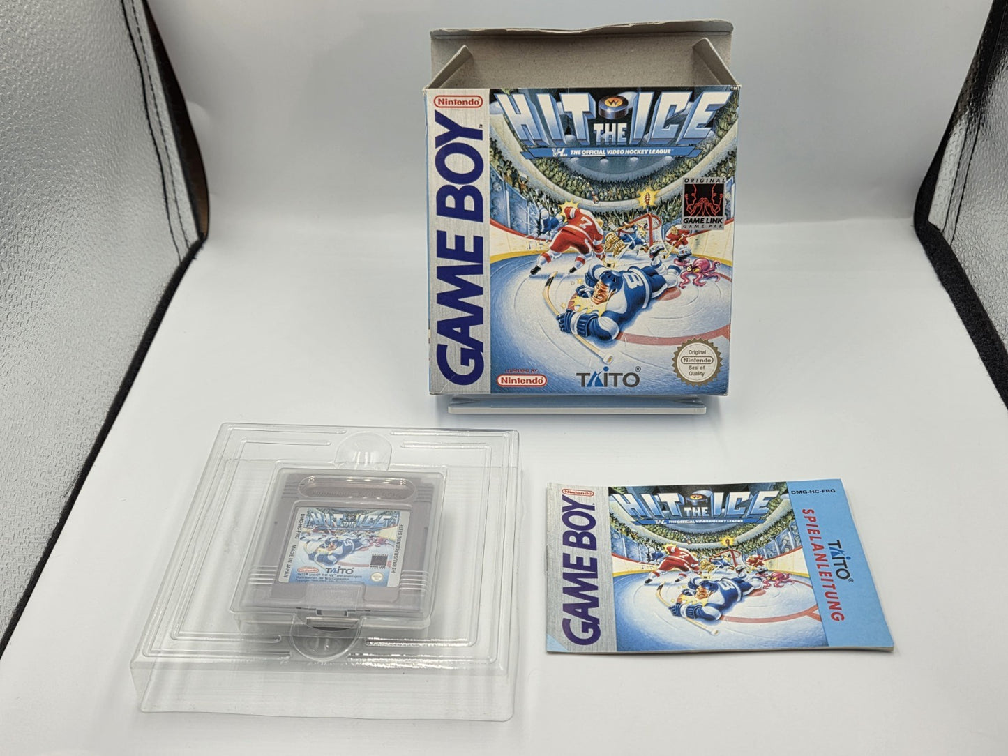 Nintendo Game Boy Classic Spiel Hit The Ice mit OVP und Anleitung FRG - T-Retro-Games