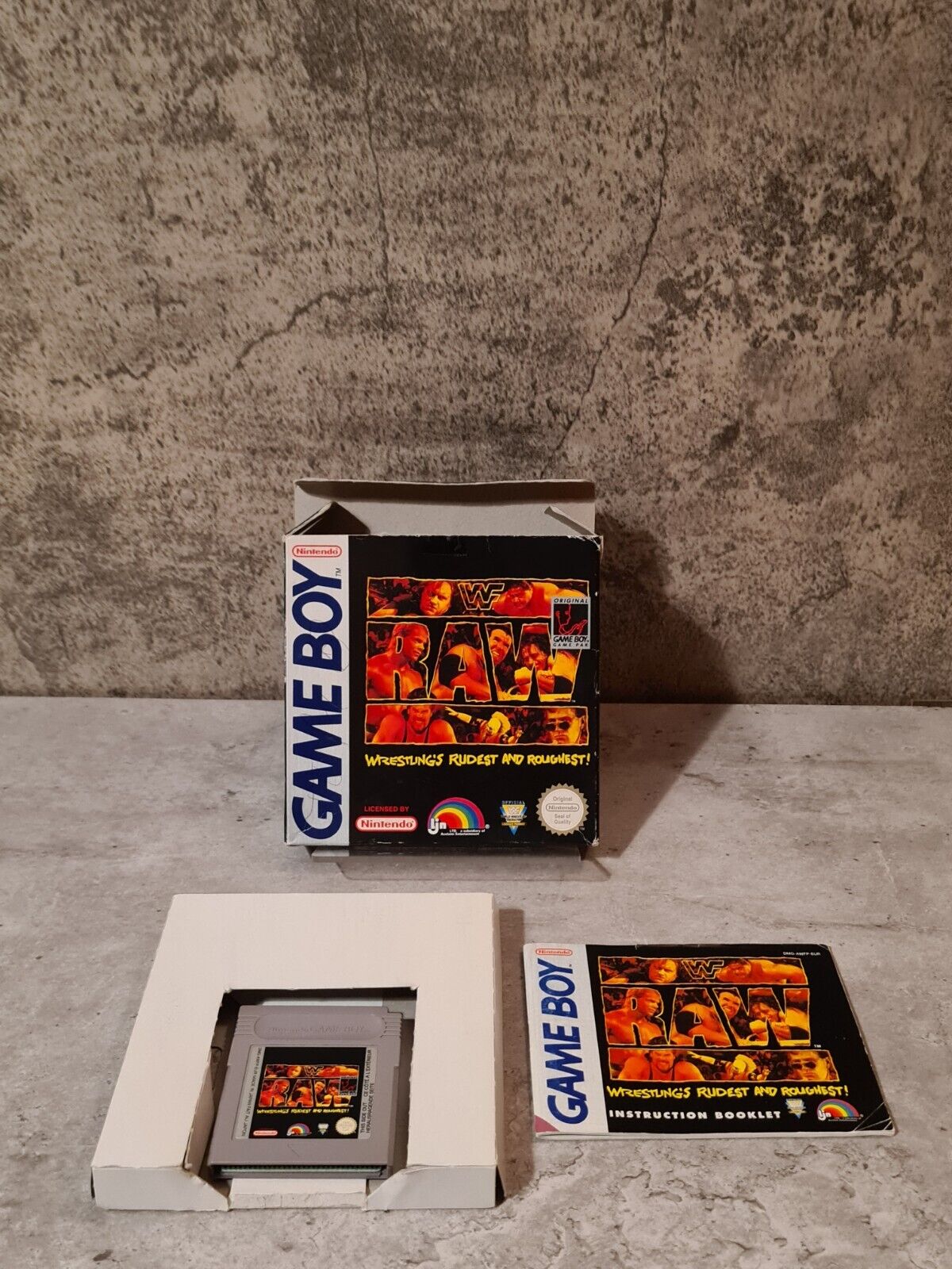 Nintendo Game Boy Classic WWF Raw mit OVP und Anleitung EUR - T-Retro-Games 