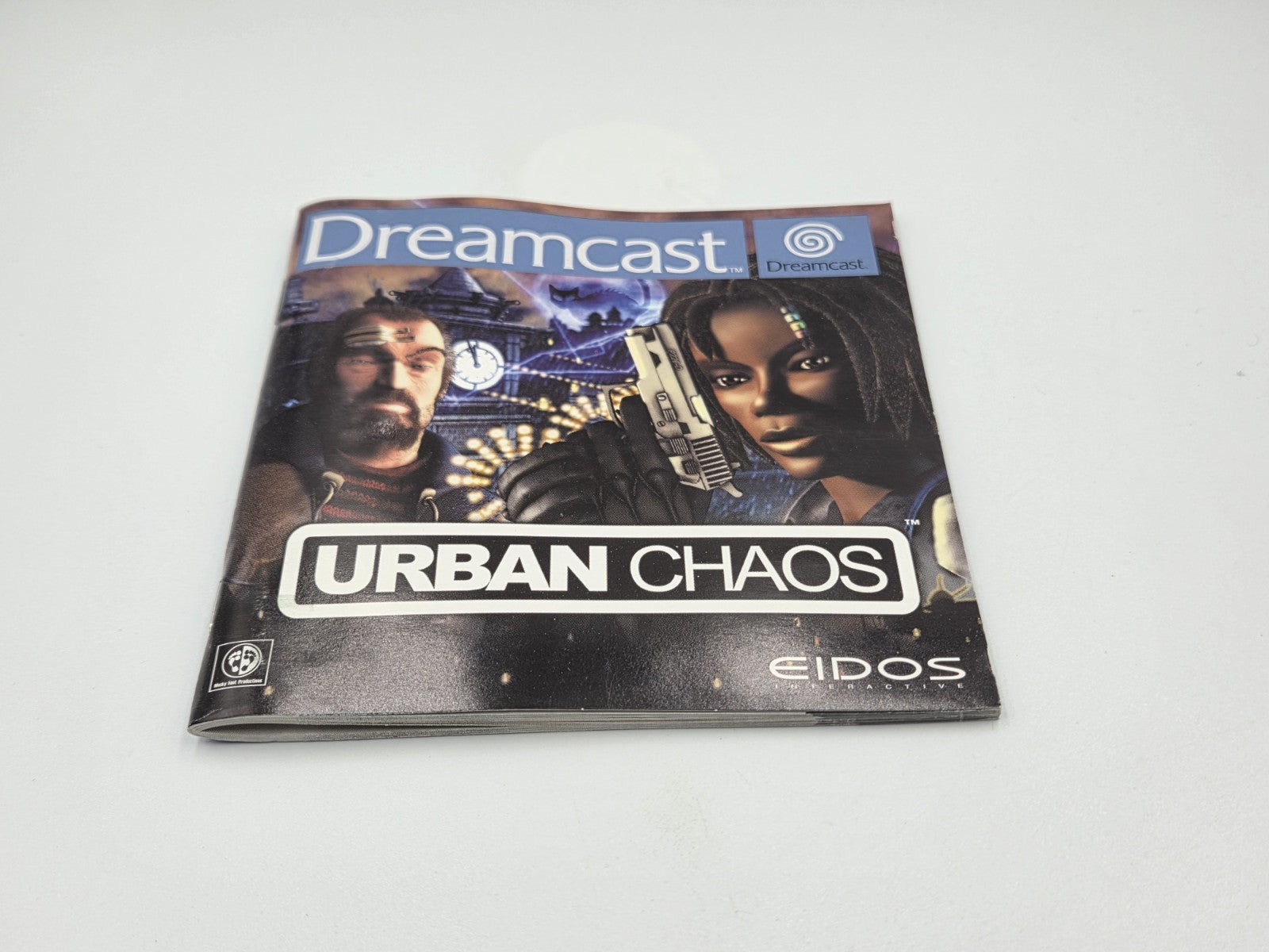 Sega Dreamcast Urban Chaos mit OVP und Anleitung Multilingual 