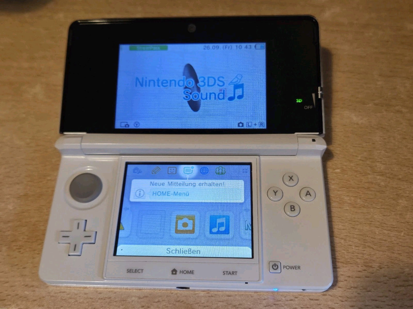 Nintendo 3DS Konsole Console Weiß White mit Ladekabel