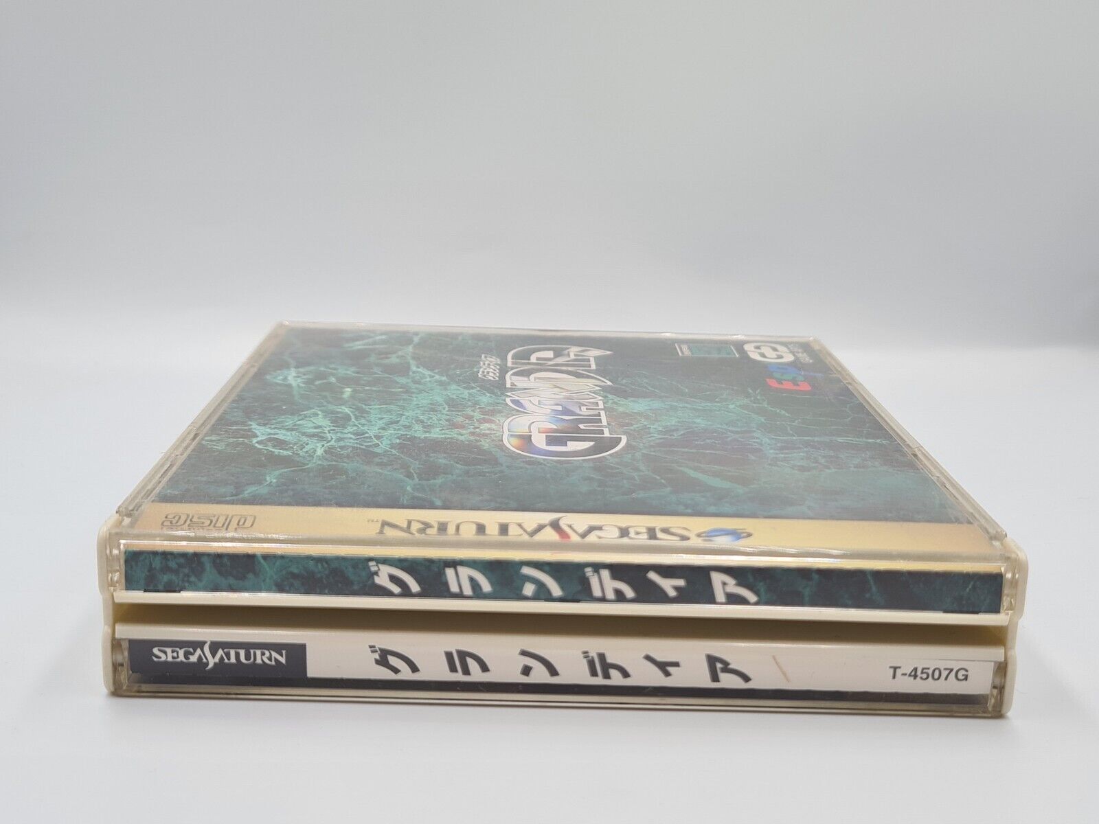 Sega Saturn Grandia mit OVP und Anleitung NTSC-J Japan 2 Discs - T-Retro-Games 