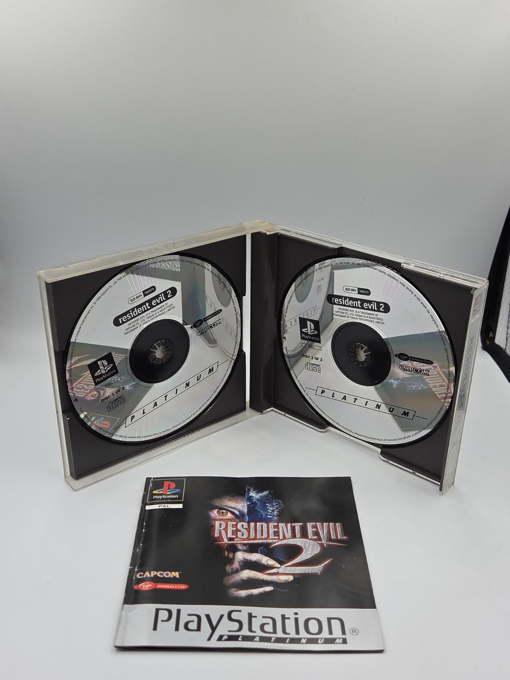 PS1 Playstation 1 Spiel Resident Evil 2 mit OVP und Anleitung Deutsch 2 Discs