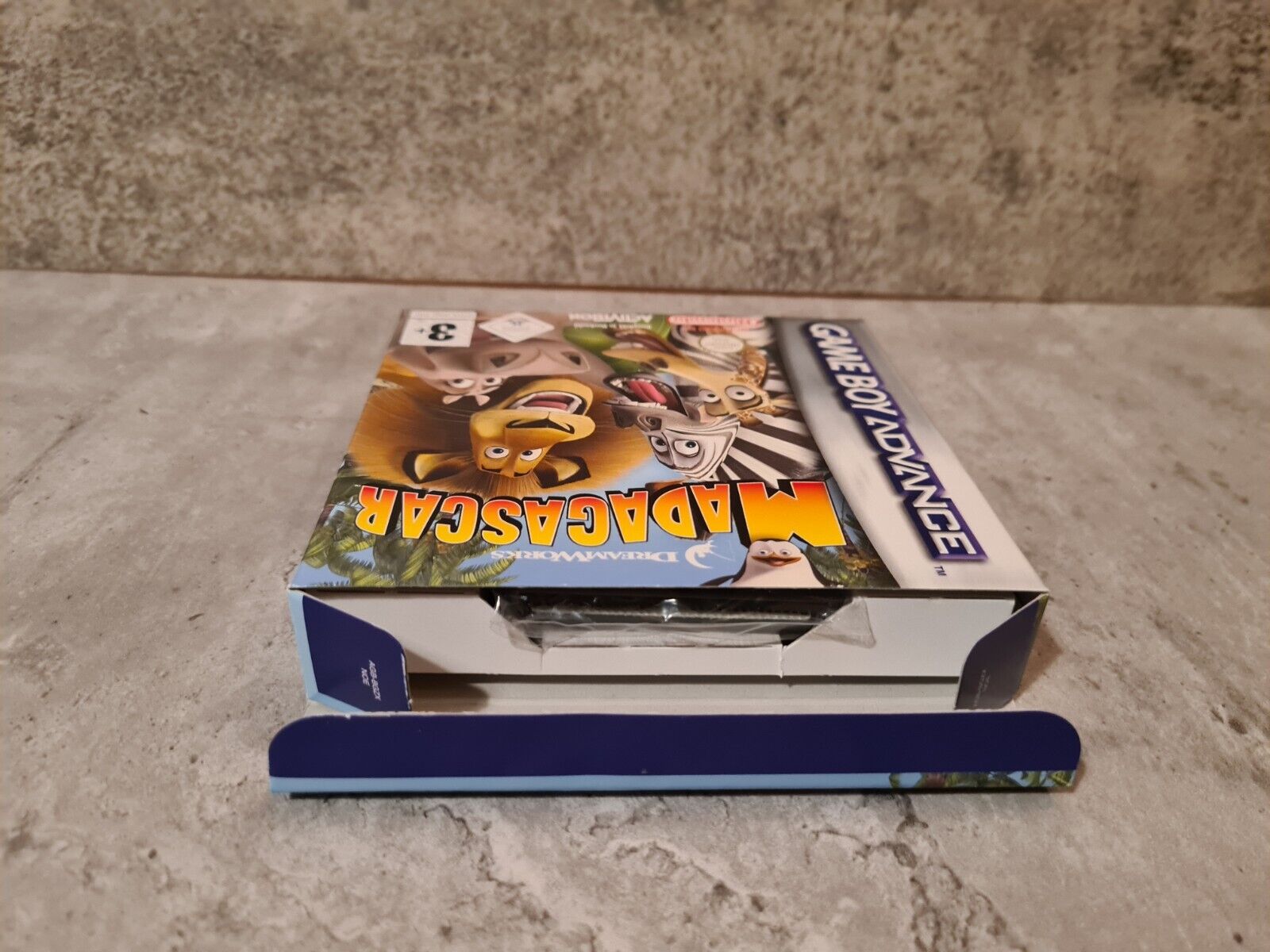 Nintendo Gameboy Advance Madagascar mit OVP und Anleitung NOE - T-Retro-Games 