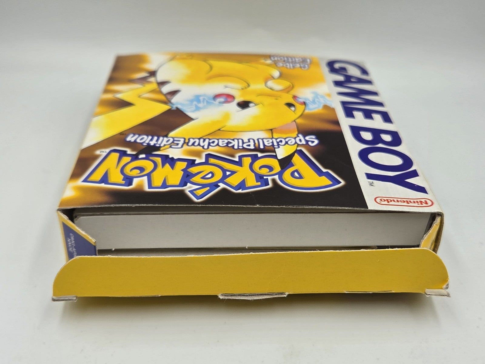 Nintendo Game Boy Pokemon Special Pikachu Edition mit OVP und Anleitung NOE