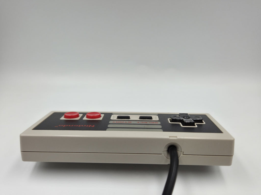 Nintendo NES Controller Model NO: NES-004E