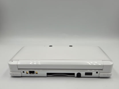 Nintendo 3DS Konsole Console Weiß White mit Ladekabel