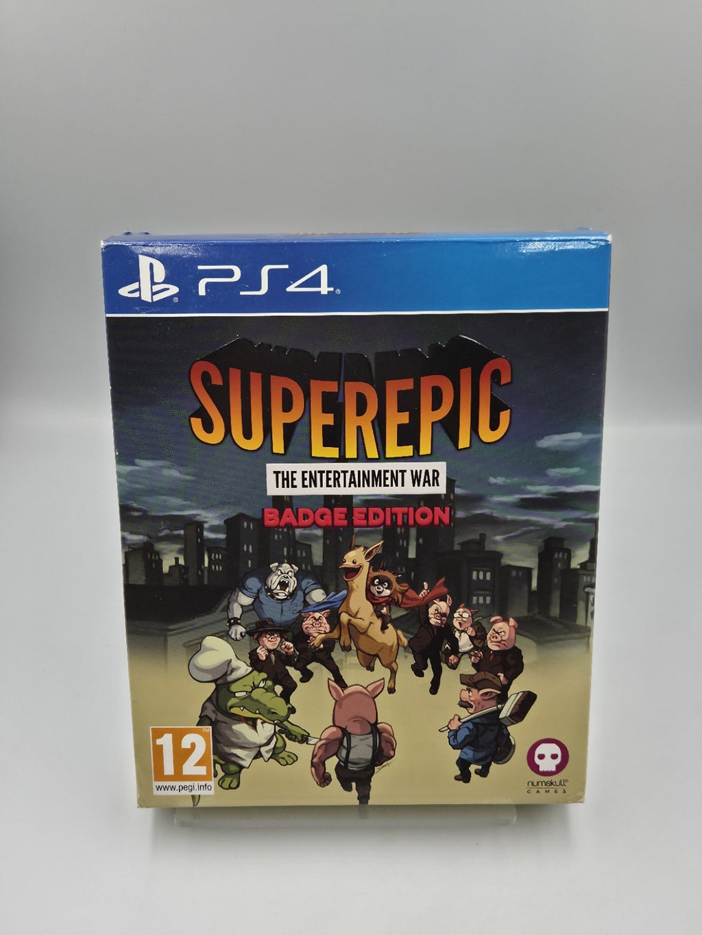 PS4 Playstation 4 Superepic The Entertainment War Badge Edition OVP Englisch