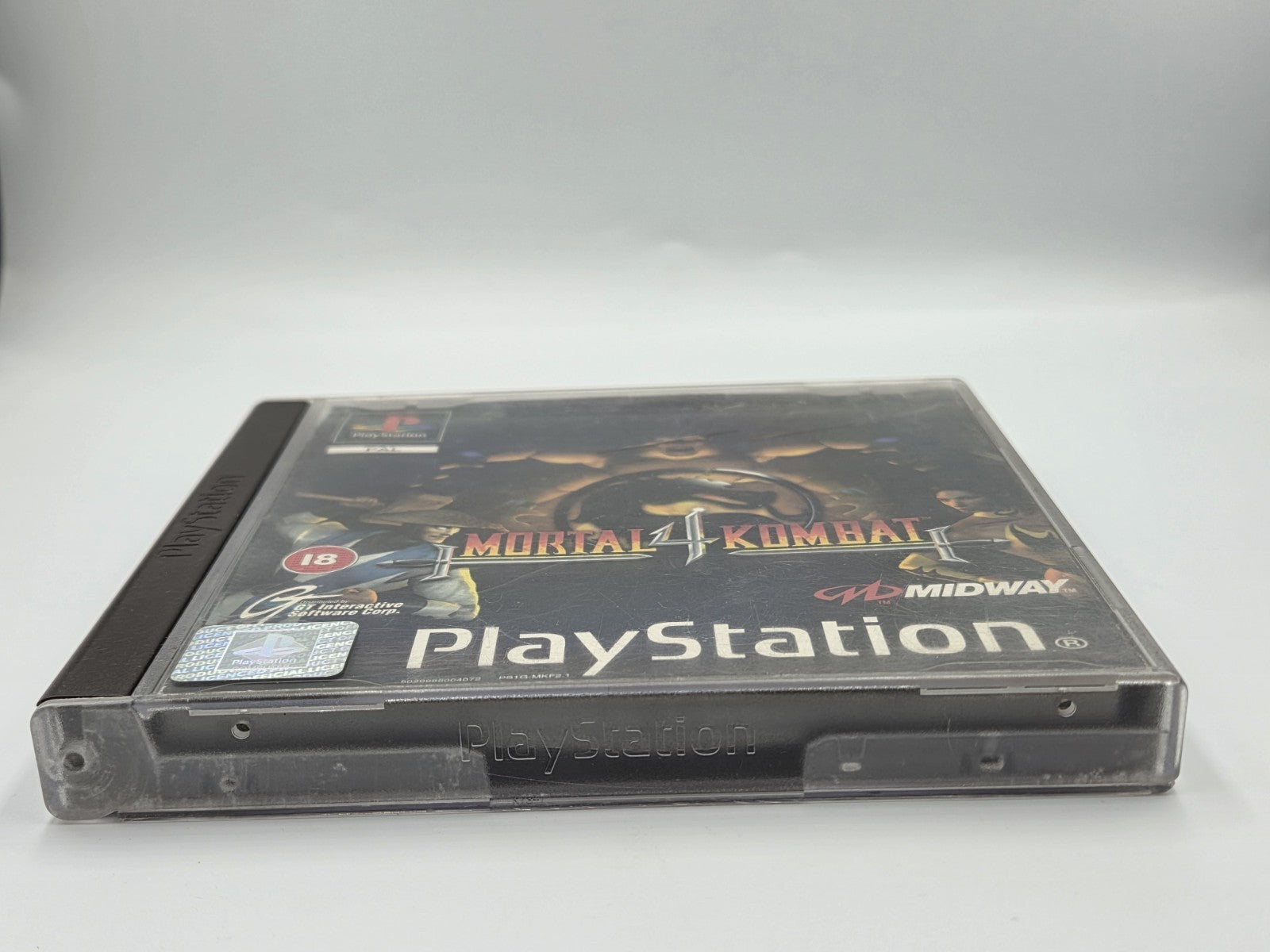 PS1 Playstation 1 Mortal Kombat 4 mit OVP und Anleitung Multilingual 