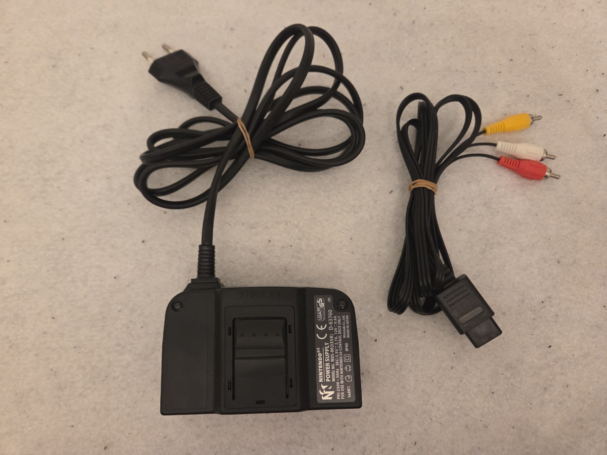 N64 Nintendo 64 Konsole Console mit Controller + Kabeln PAL Schwarz Black