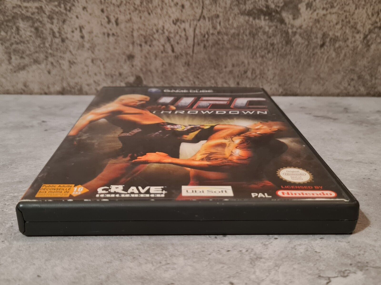 Nintendo GameCube UFC Throwdown mit OVP und Anleitung FAH - T-Retro-Games 