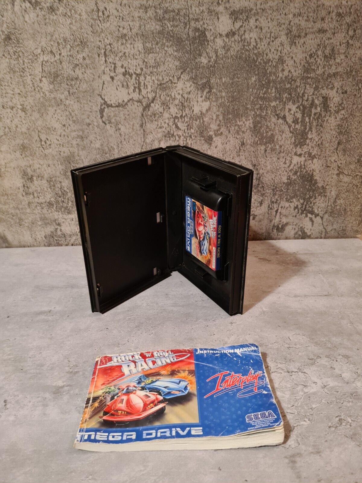 Sega Mega Drive Spiel Rock N Roll Racing mit OVP und Anleitung Multi Language - T-Retro-Games 