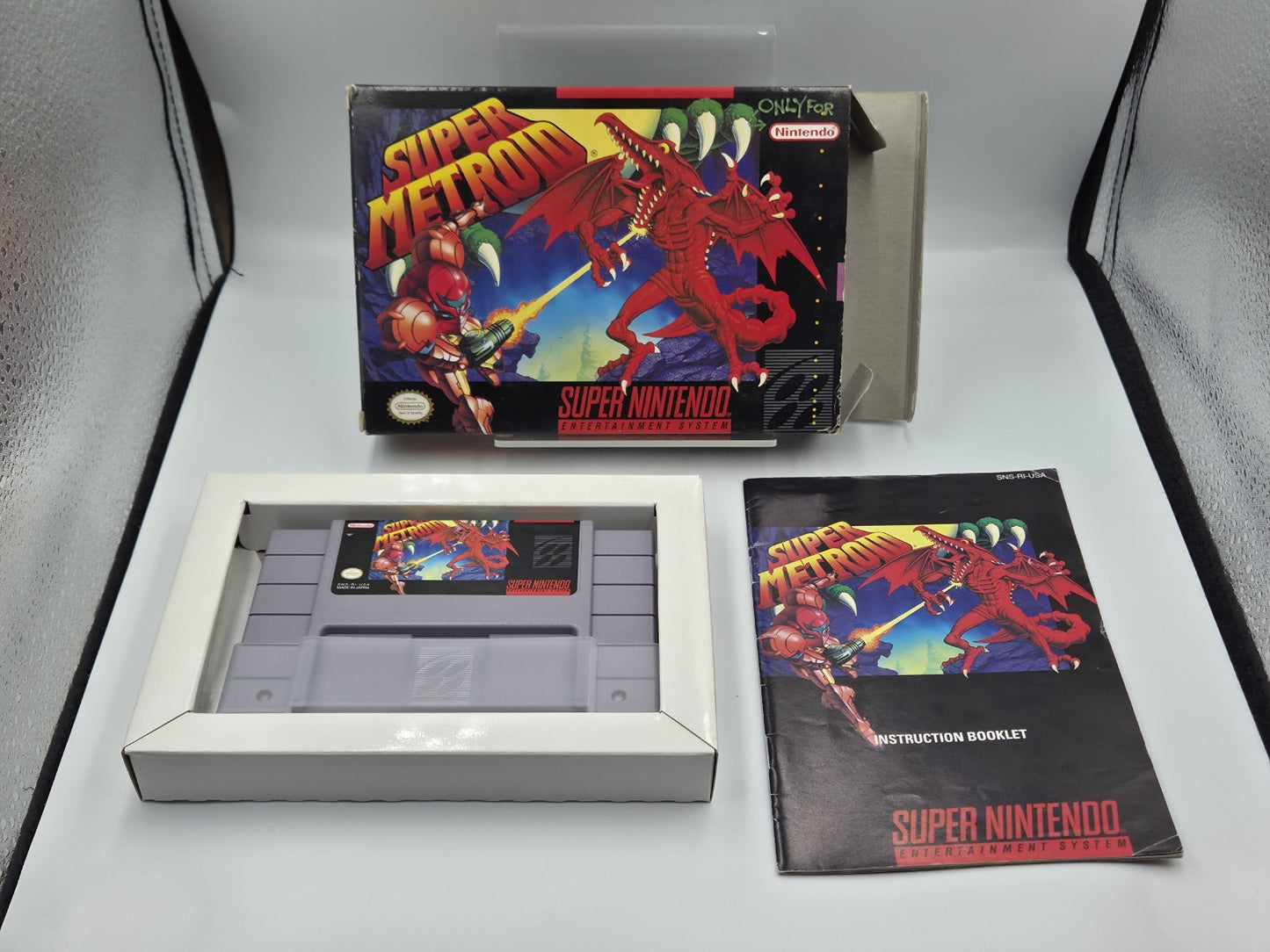 SNES Super Nintendo Super Metroid mit OVP und Anleitung NTSC-USA