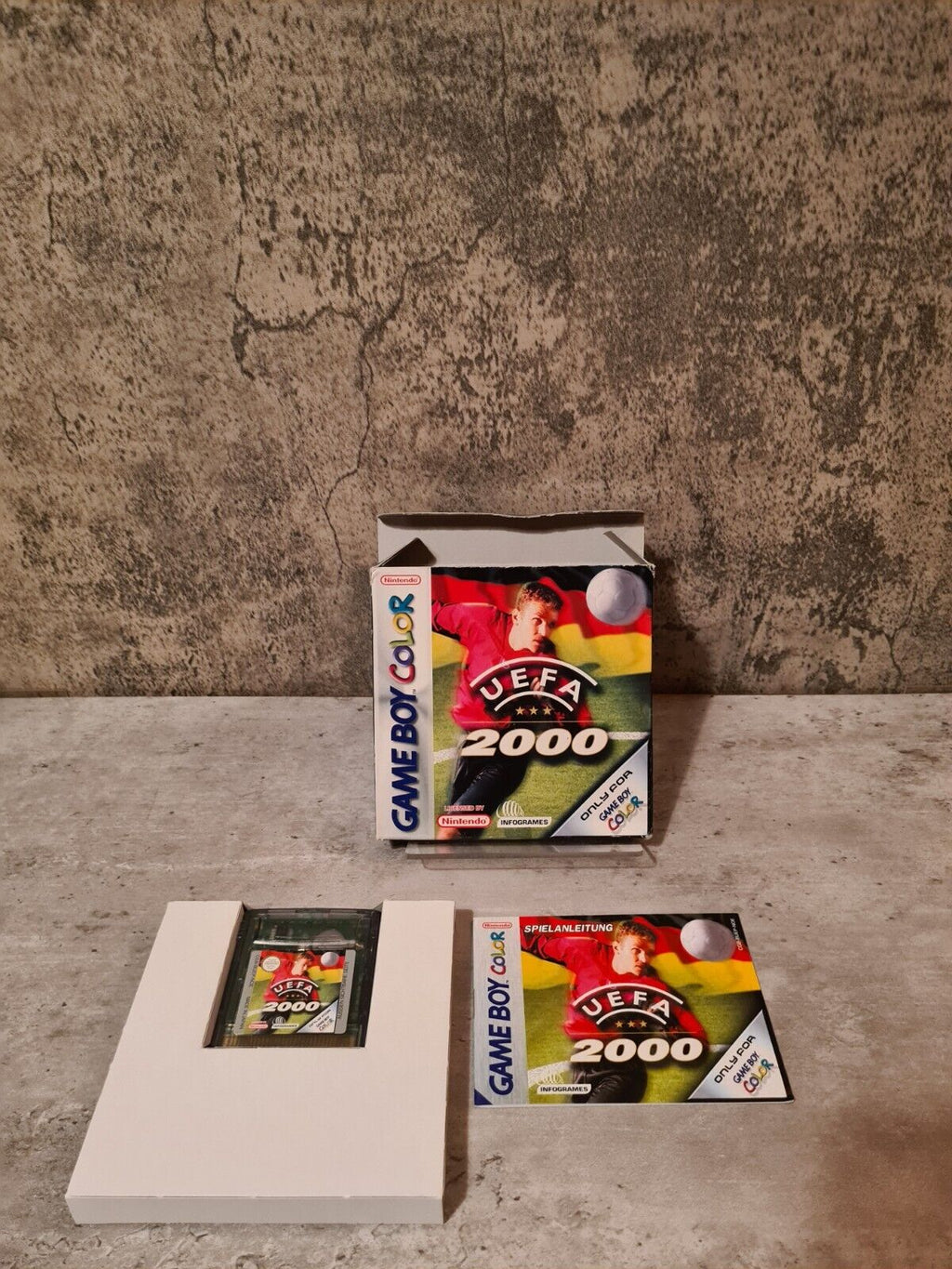 Nintendo Game Boy Color Uefa 2000 mit OVP und Anleitung NOE - T-Retro-Games 