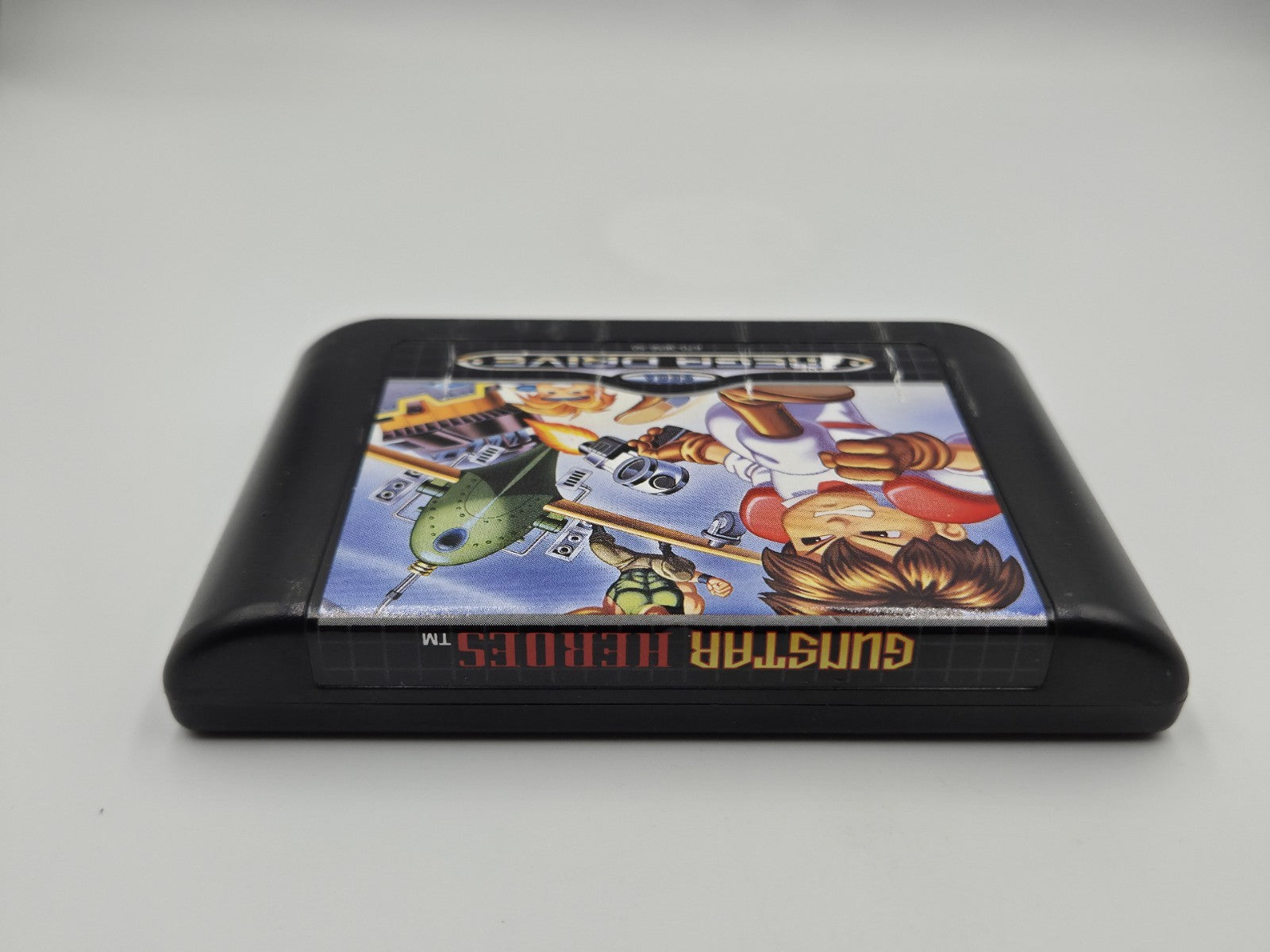 Sega Mega Drive Spiel Gunstar Heroes mit OVP und Anleitung Multi Language 