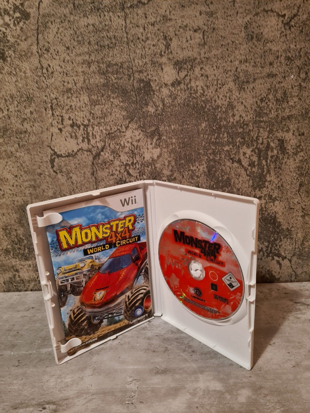 Nintendo Wii Spiel Monster 4x4 World Circuit mit OVP und Anleitung NOE - T-Retro-Games 