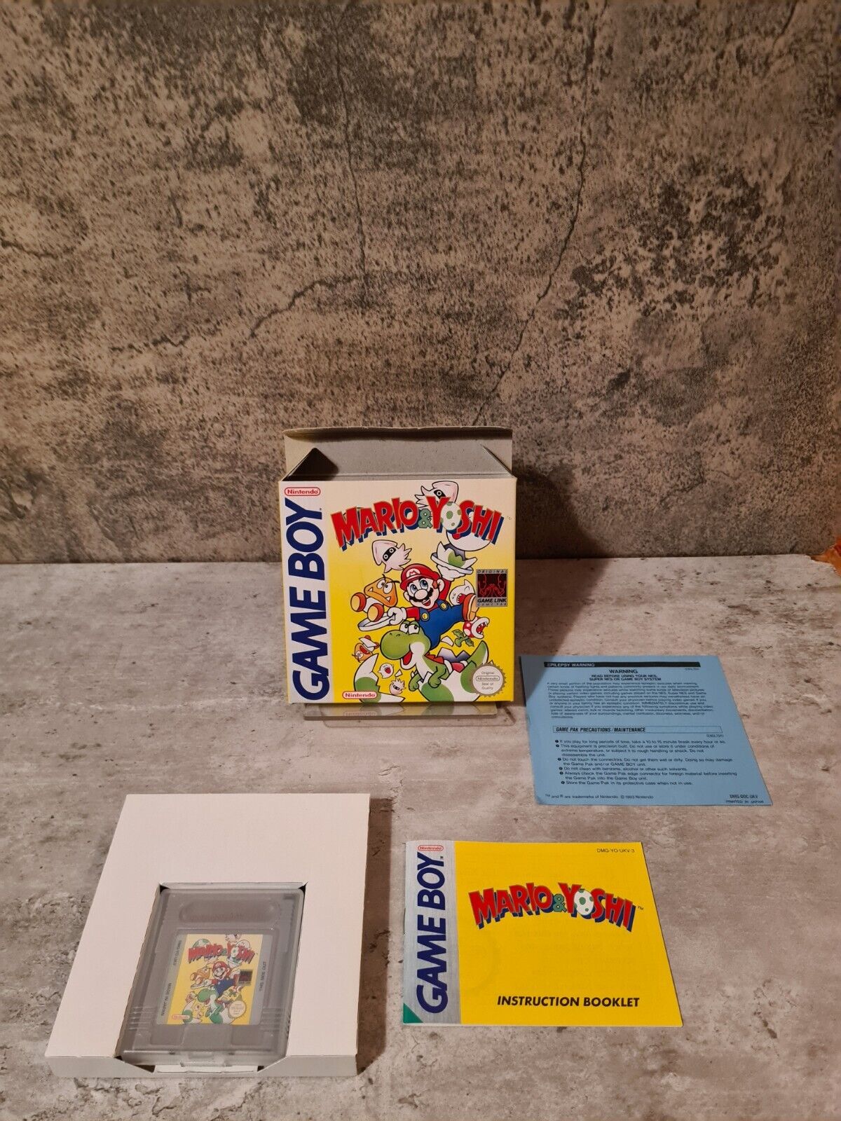 Nintendo Game Boy Classic Mario & Yoshi mit OVP und Anleitung UKV - T-Retro-Games 