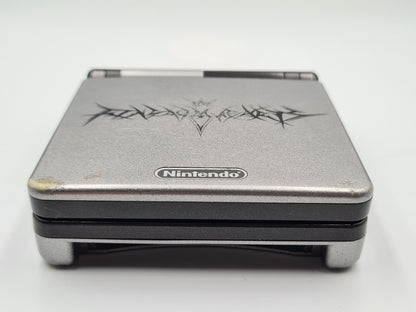 Nintendo Game Boy Advance SP   Kingdom Hearts Konsole AGS-001 mit Ladekabel