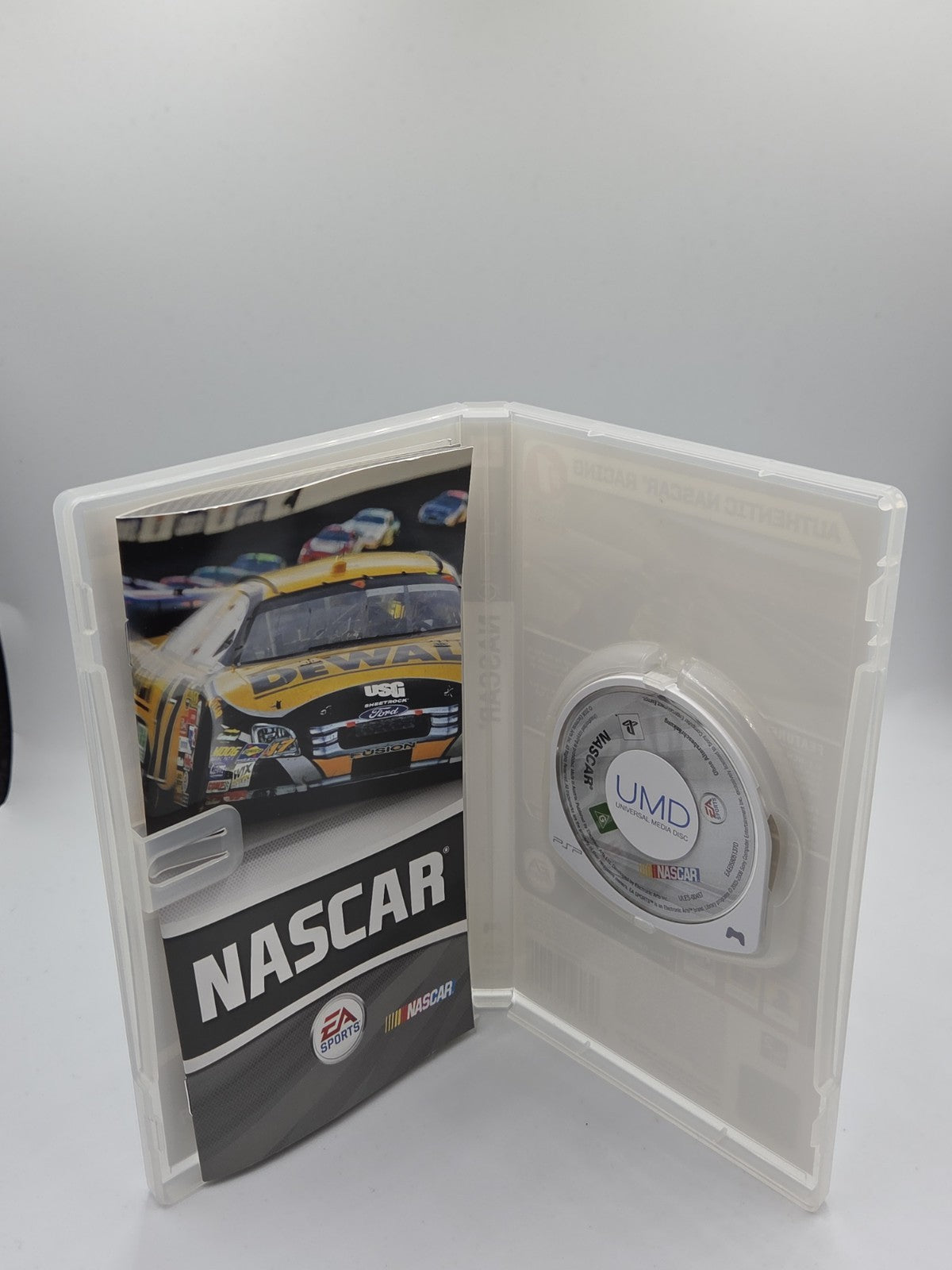 Sony PSP Spiel Nascar mit OVP und Anleitung Englisch
