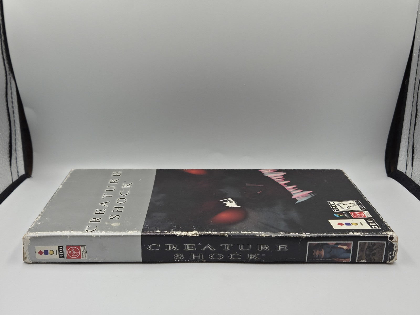 3DO Spiel Creature Shock mit OVP 2 Discs Long Box USA